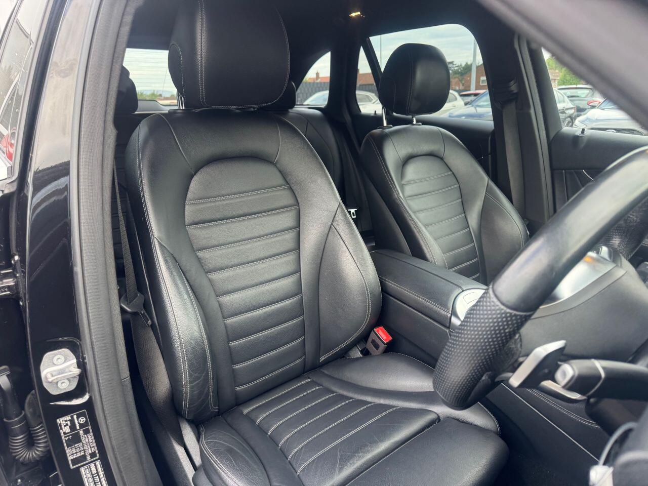 Mercedes-Benz GLC view 13