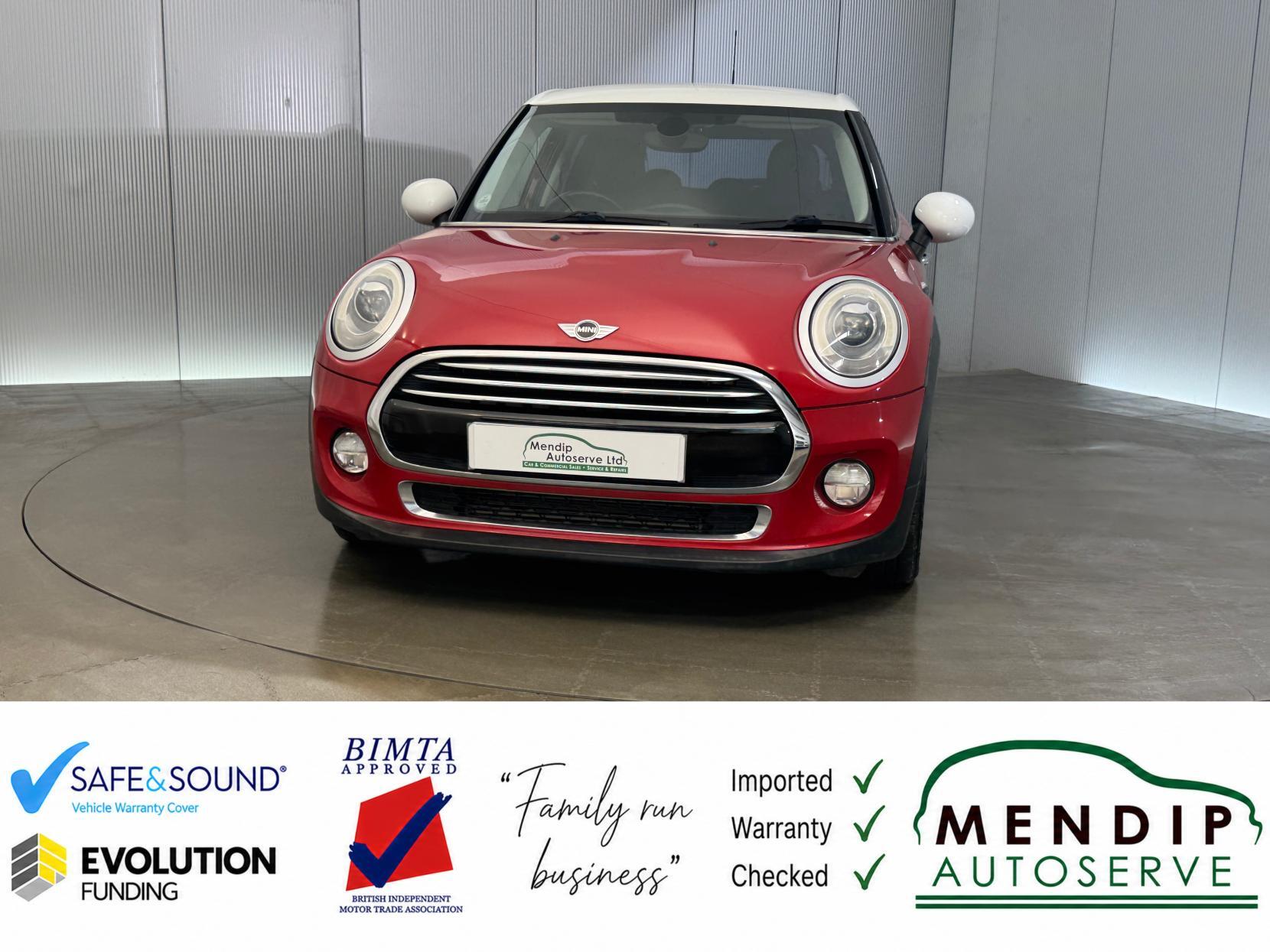 Mini Cooper view 50