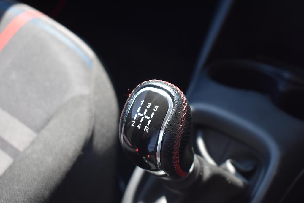 Peugeot 108 view 55