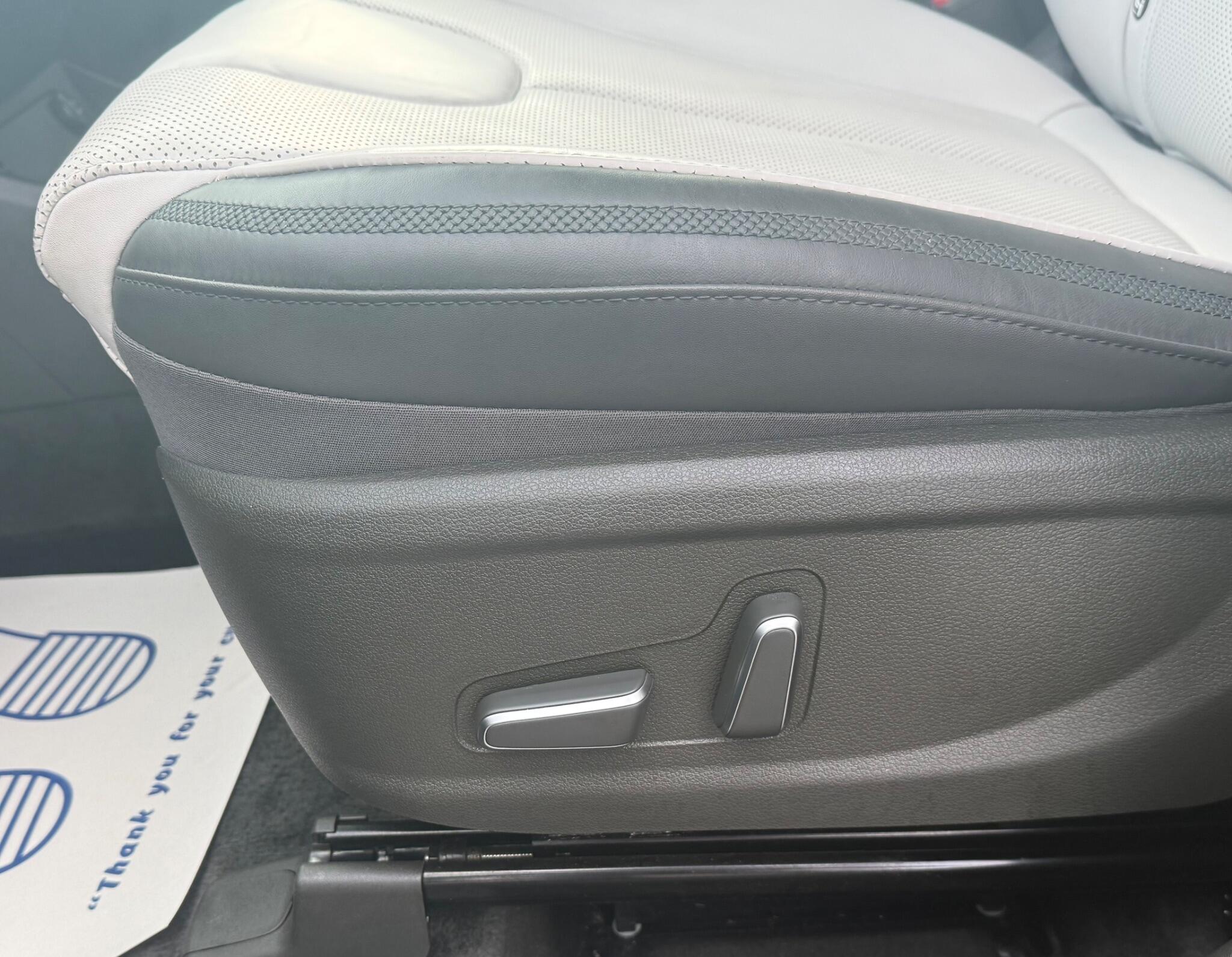 Hyundai Santa Fe view 17