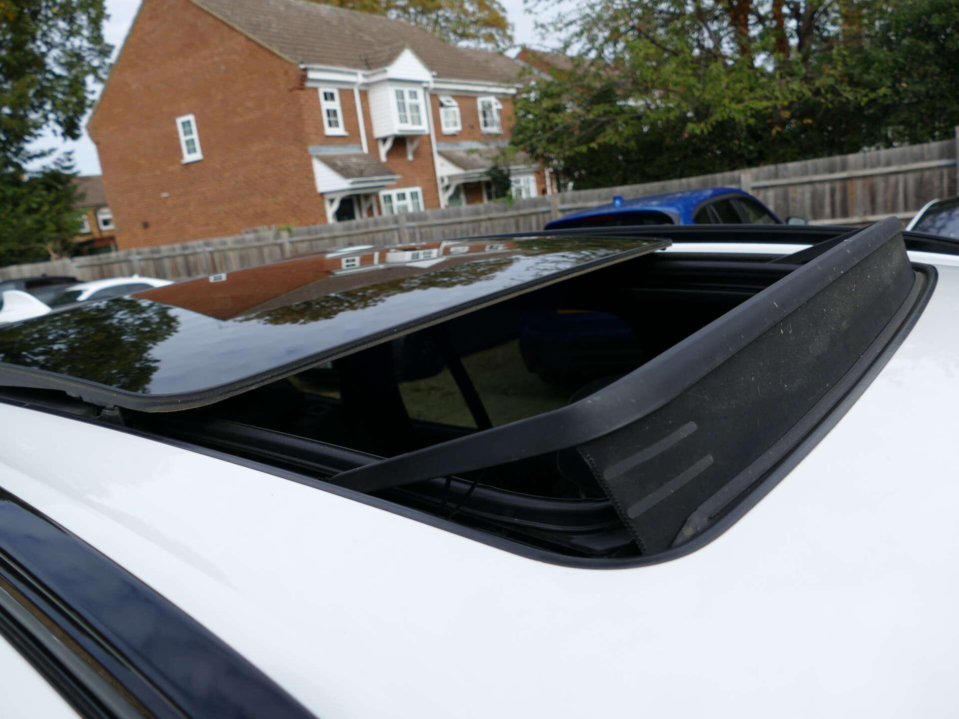 BMW X5 view 21