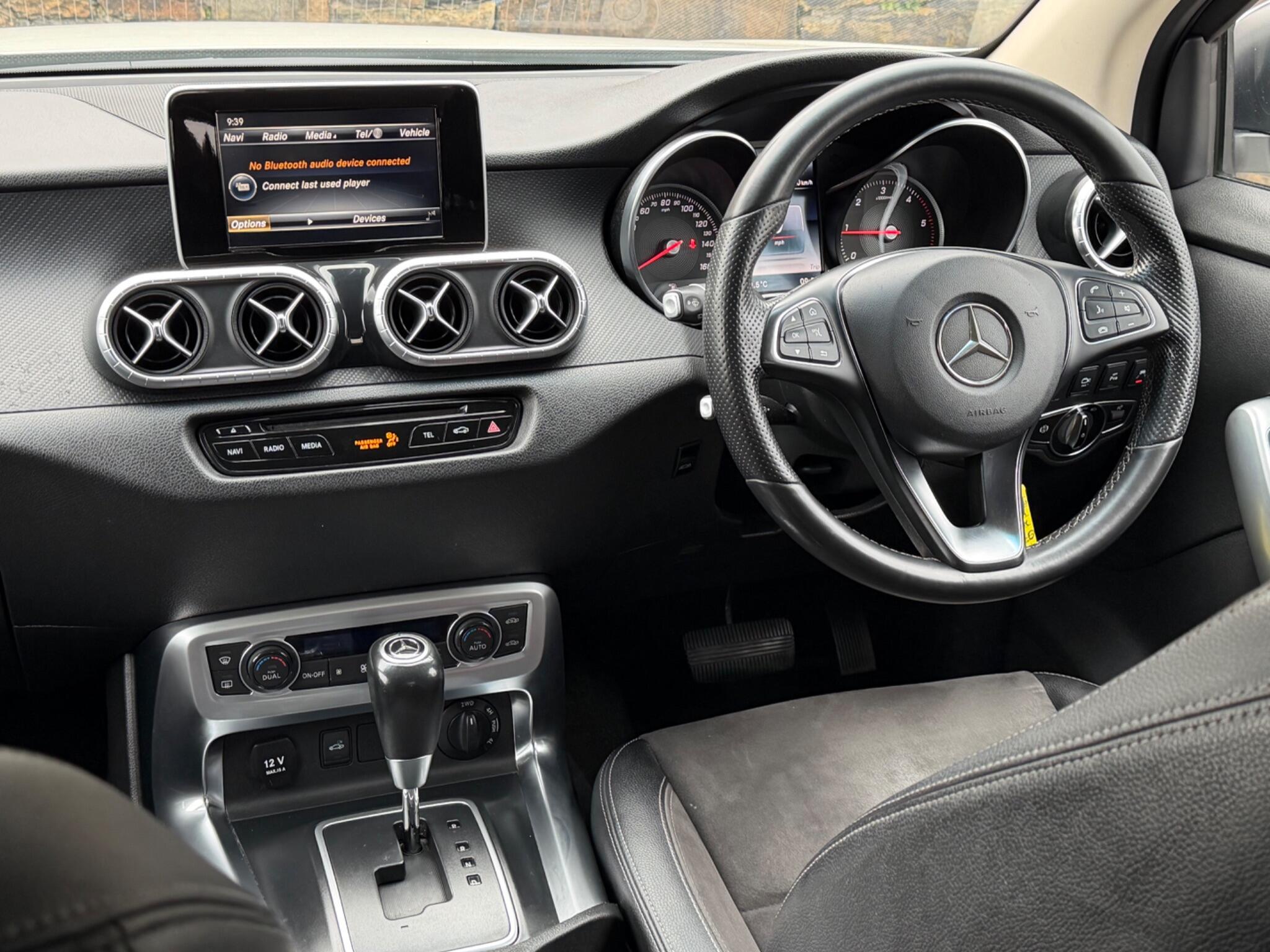 Mercedes-Benz X-Class view 26