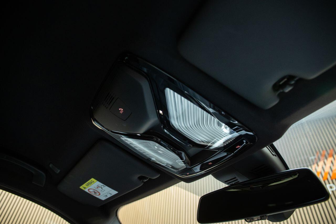 BMW 3 Series view 43