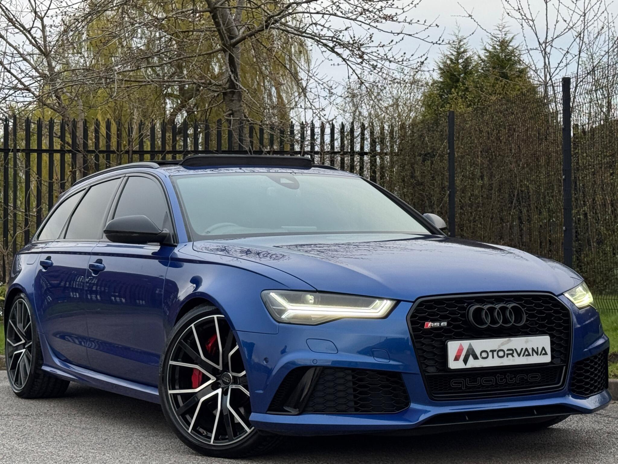 2017 Audi RS6 in Blue for sale