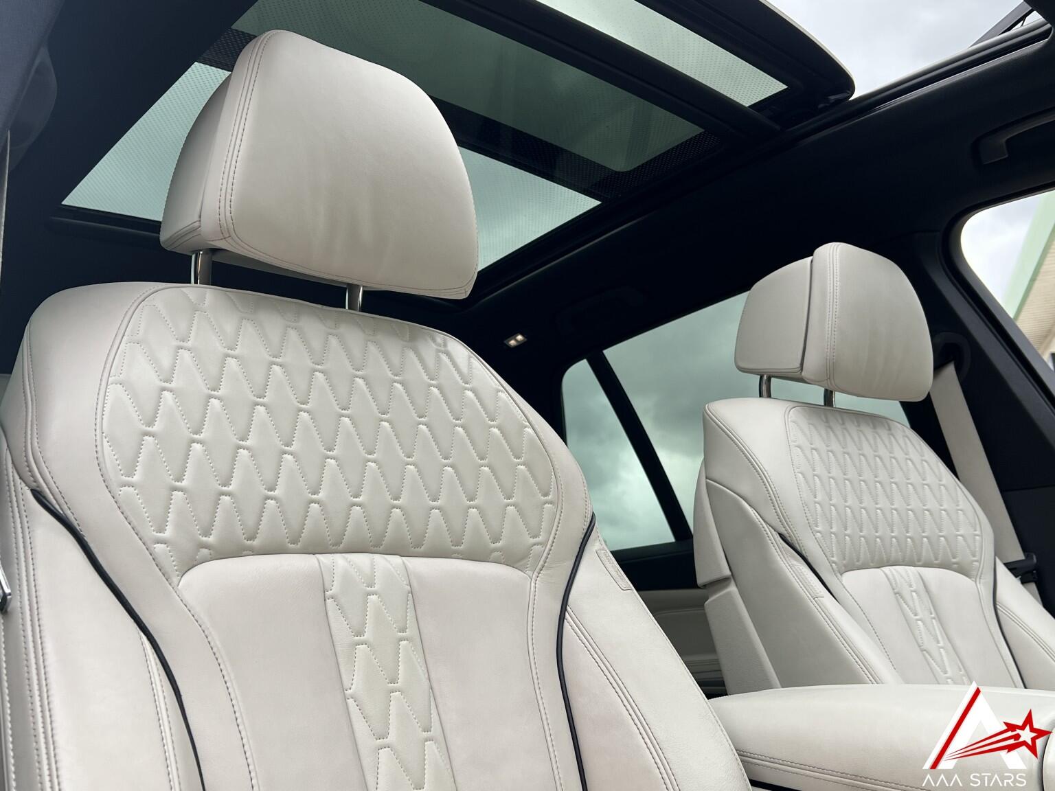 BMW X5 view 4