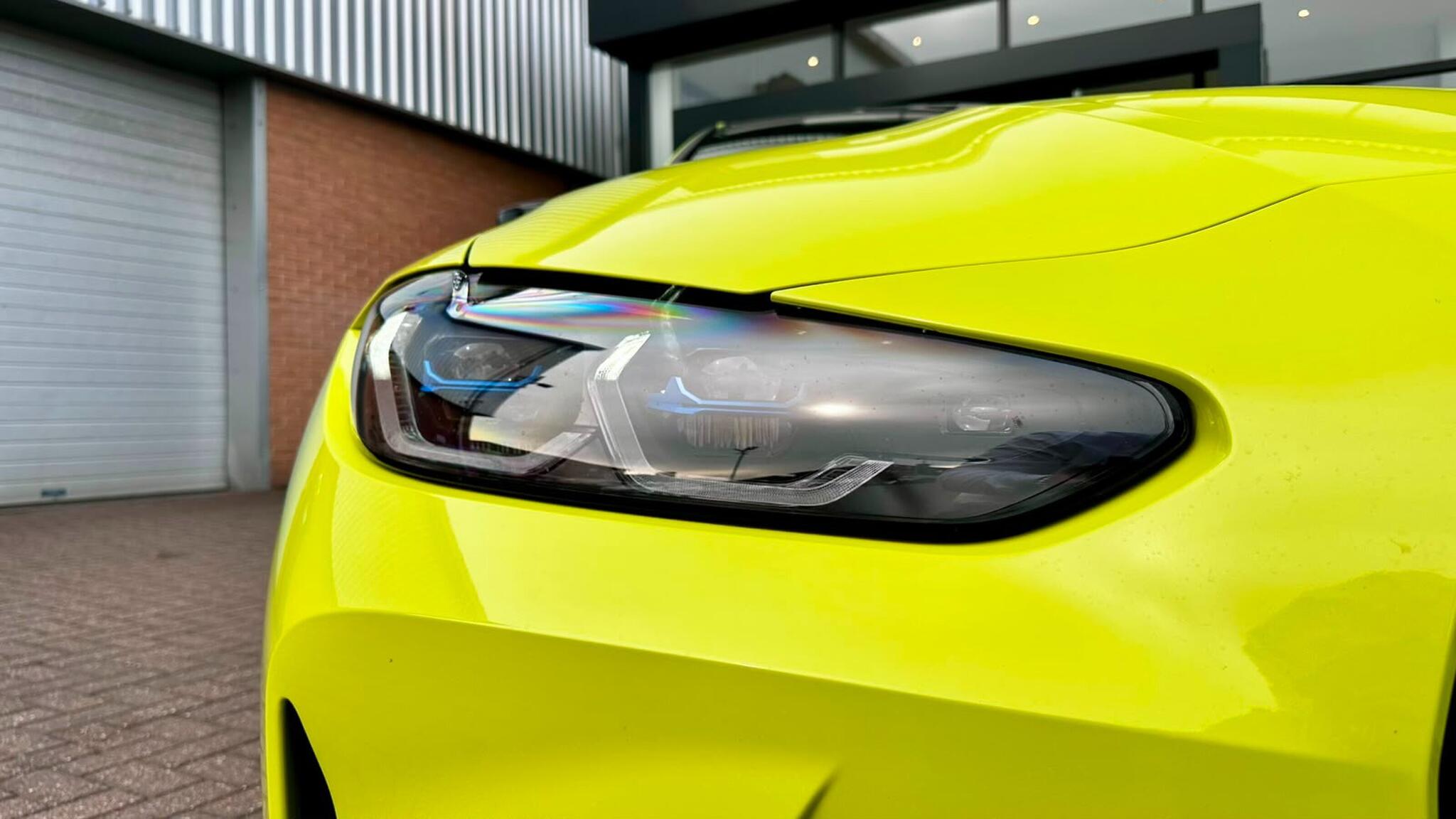BMW M4 view 8