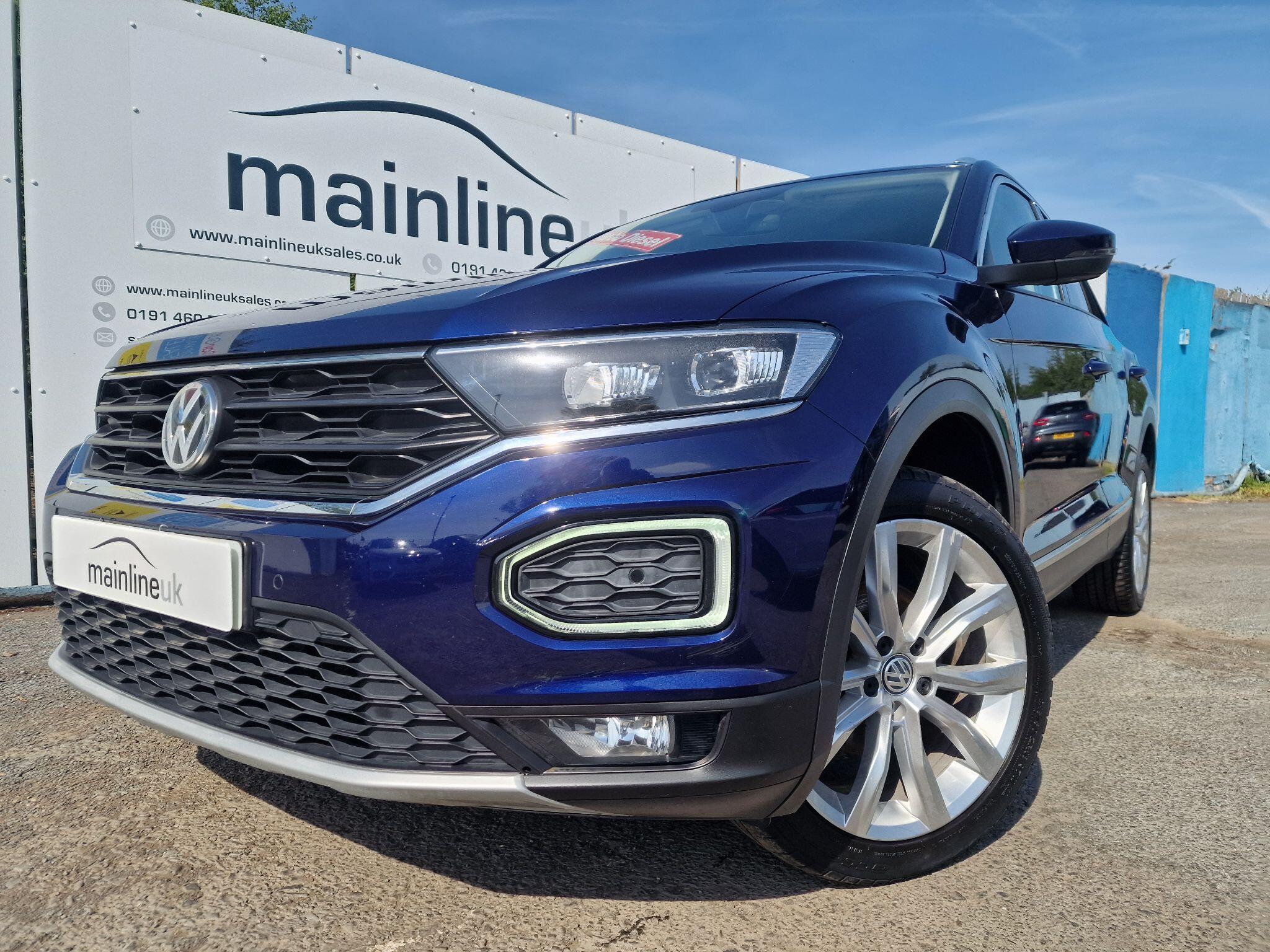 Volkswagen T-Roc view 18