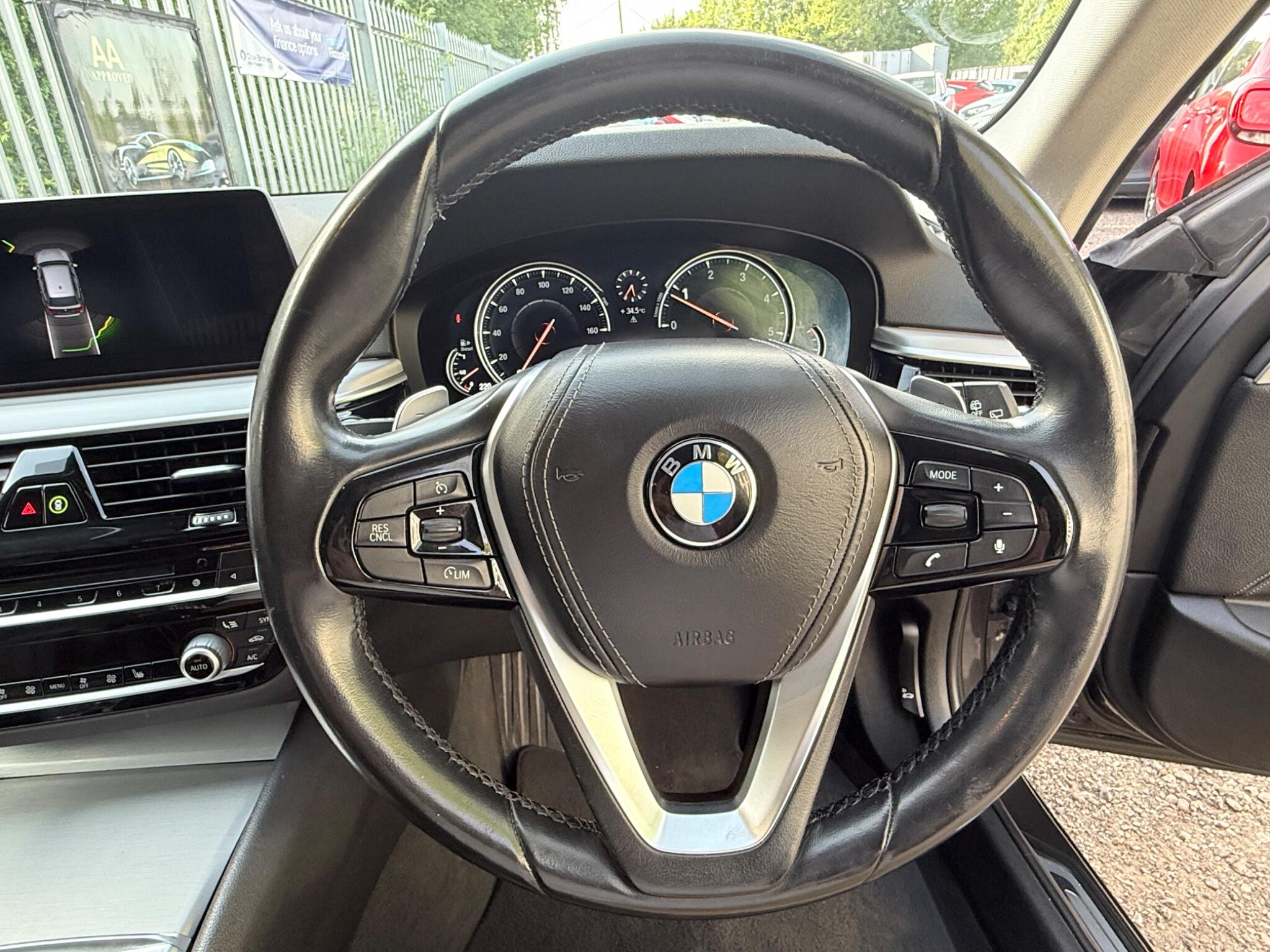 2017 BMW 5 Series image 52