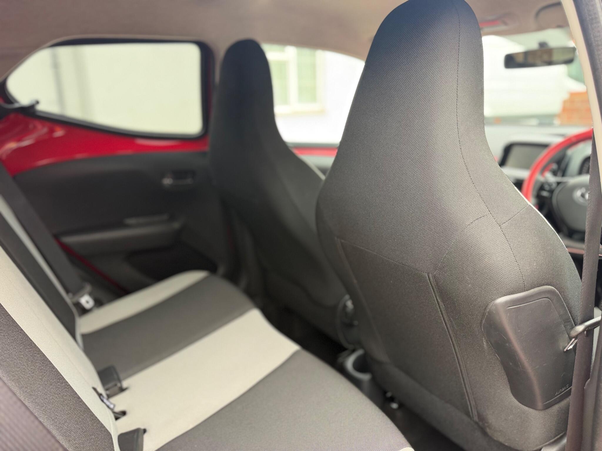 Toyota Aygo view 23