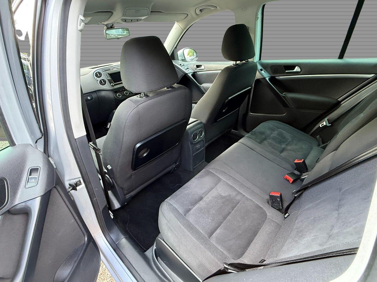 Volkswagen Tiguan view 25