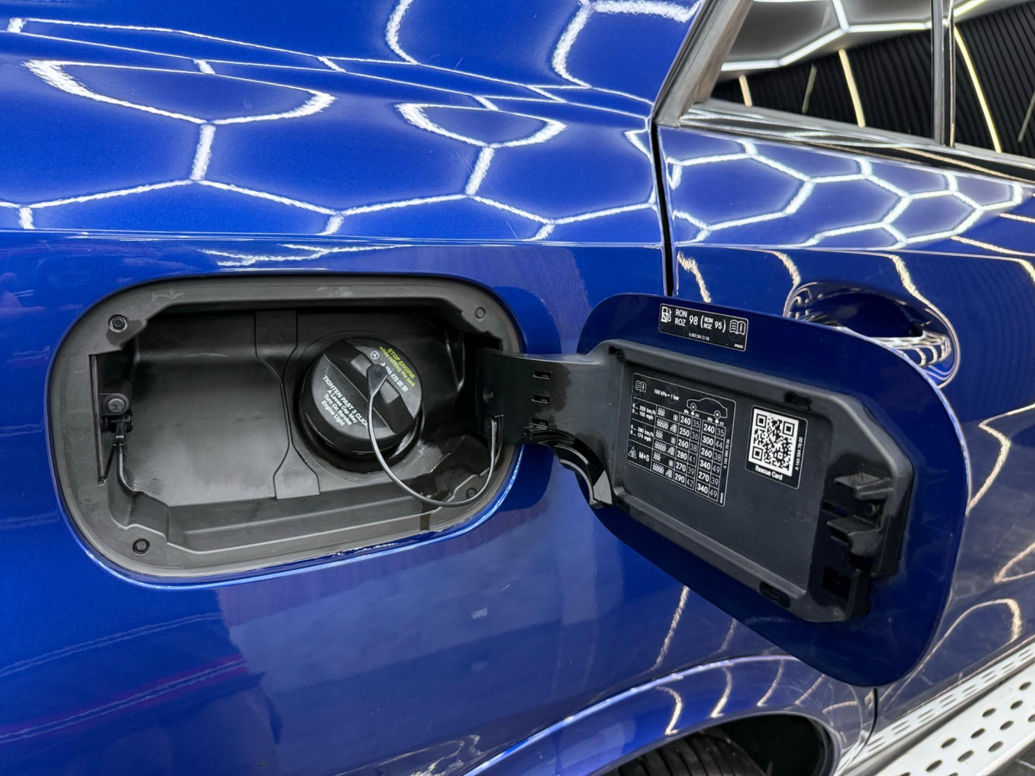 Mercedes-Benz Gle view 51