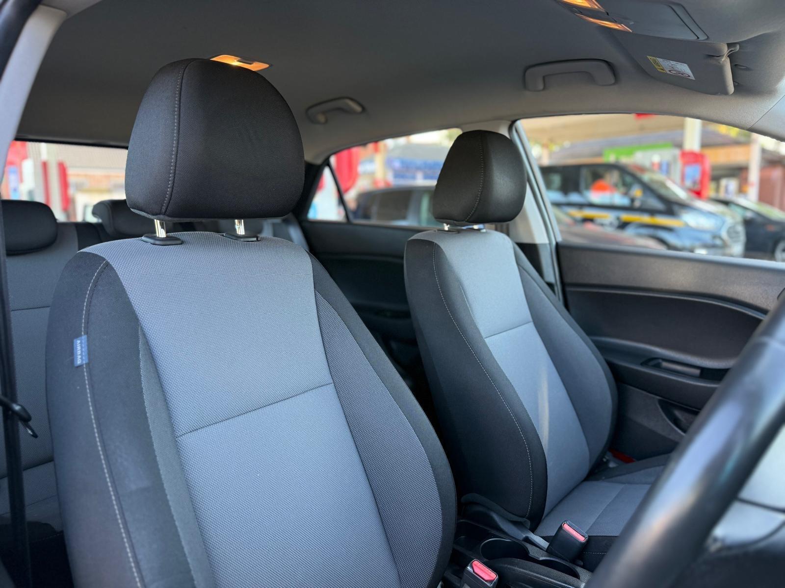 Hyundai I20 view 22