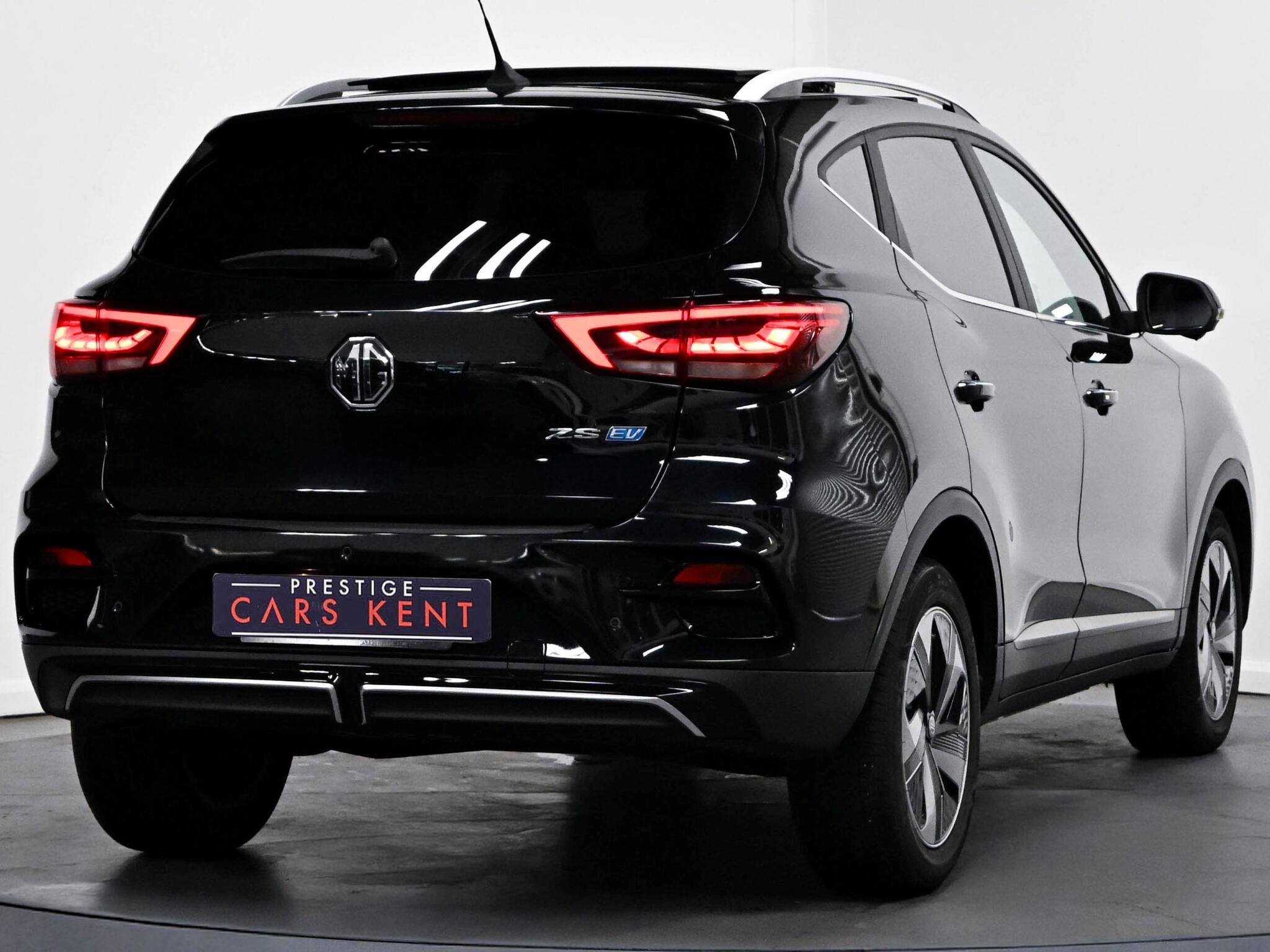 MG MG ZS view 23
