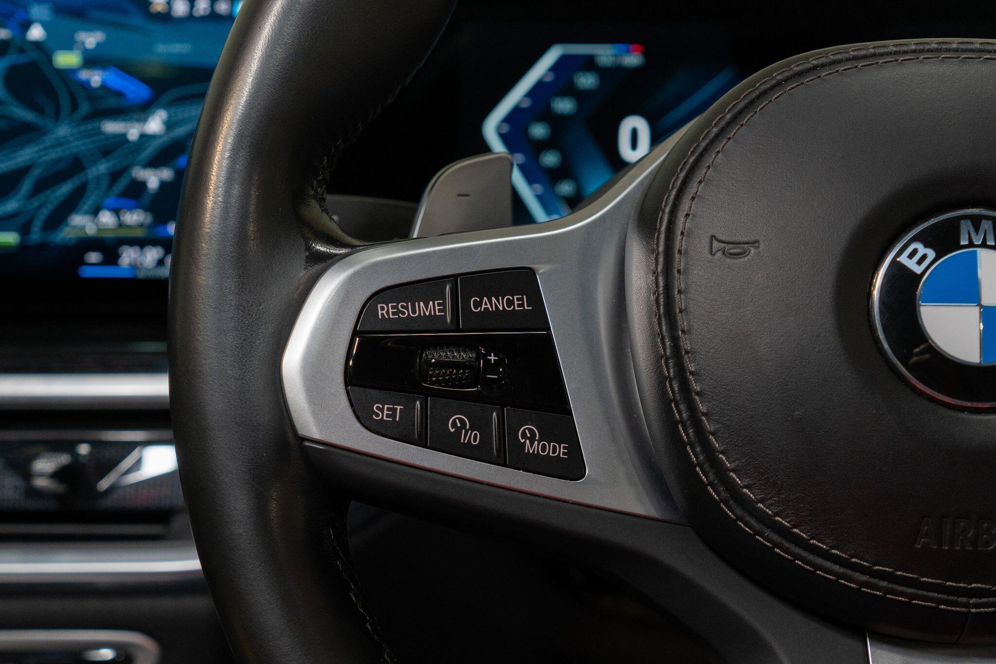 BMW X5 view 36