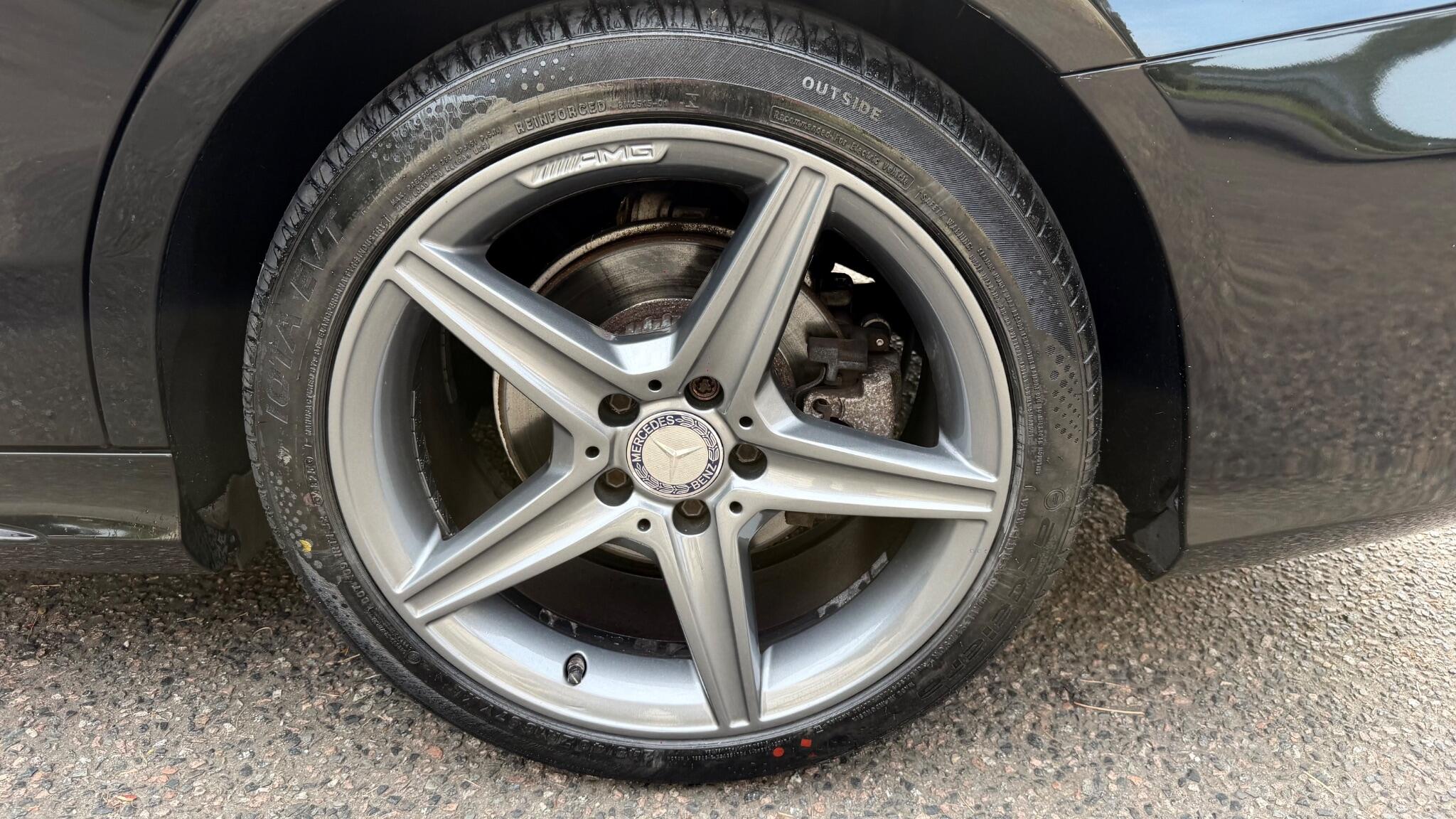 Mercedes-Benz C-Class view 51