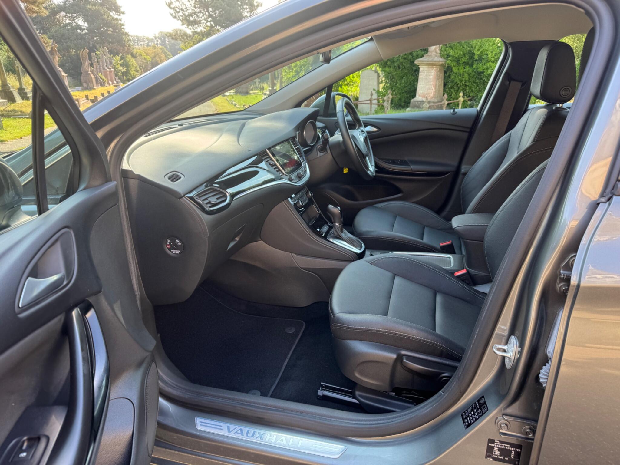 Vauxhall Astra view 58