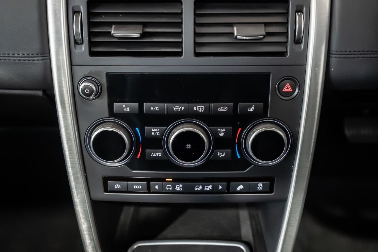 Land Rover Discovery Sport view 37