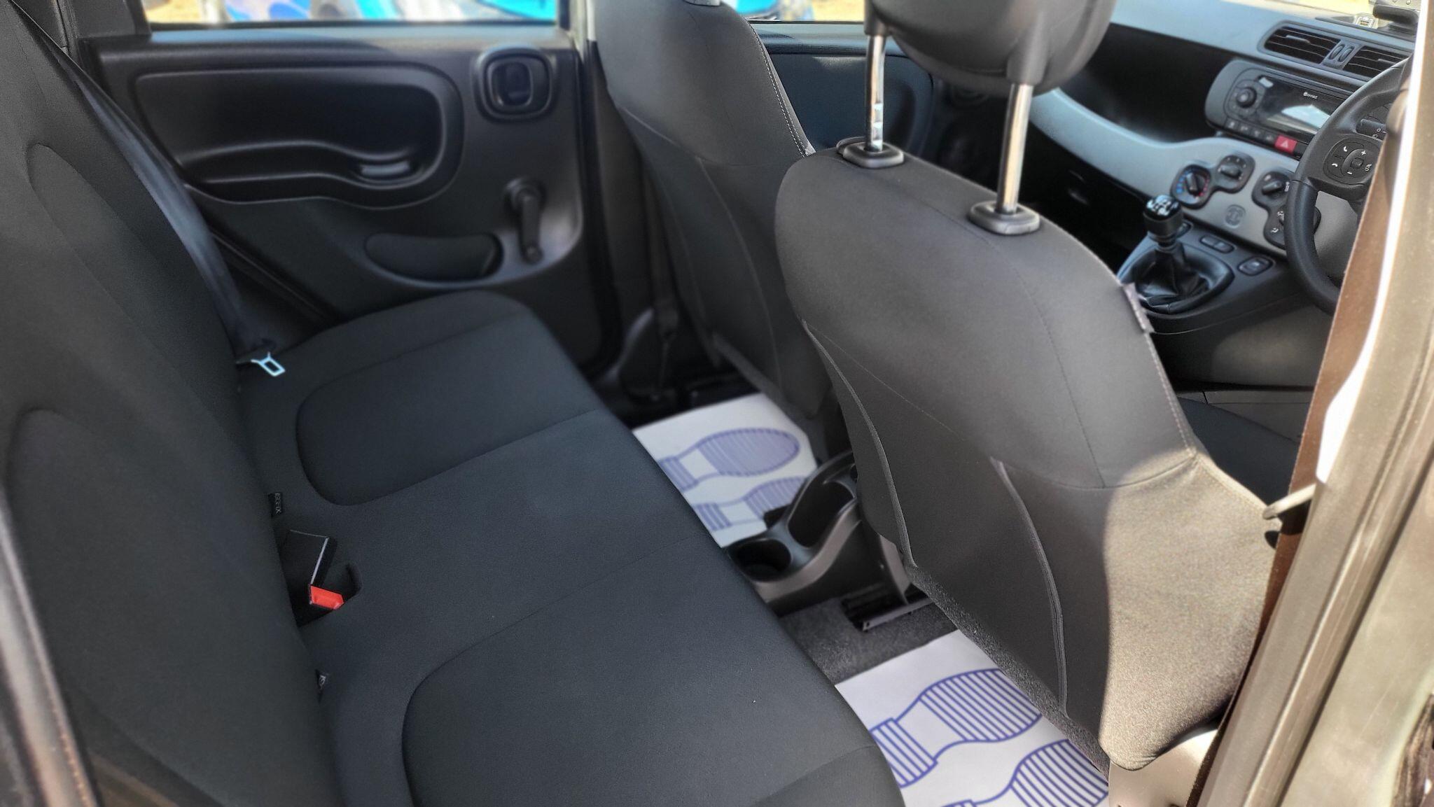 Fiat Panda view 23