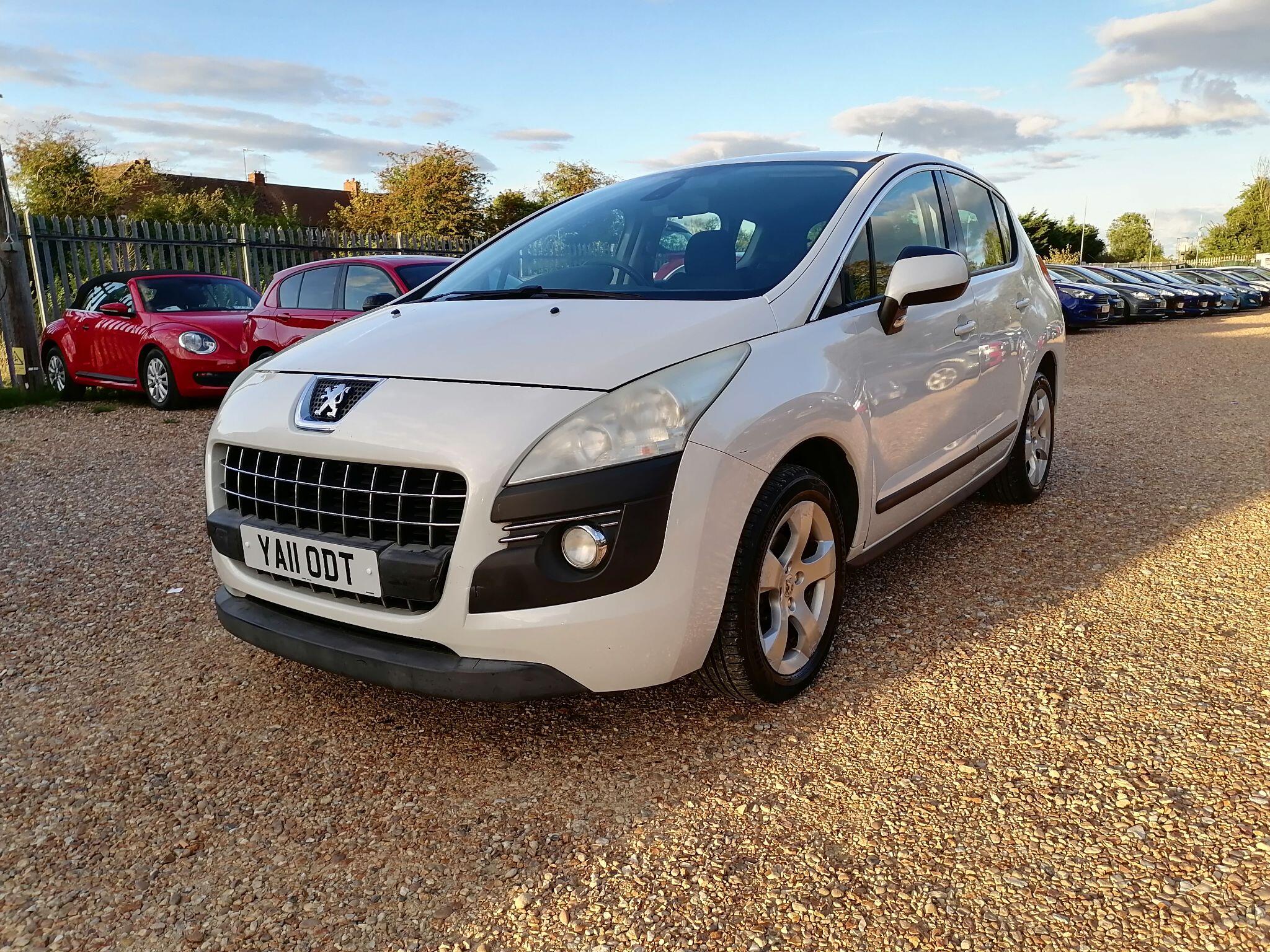 Peugeot 3008 view 10