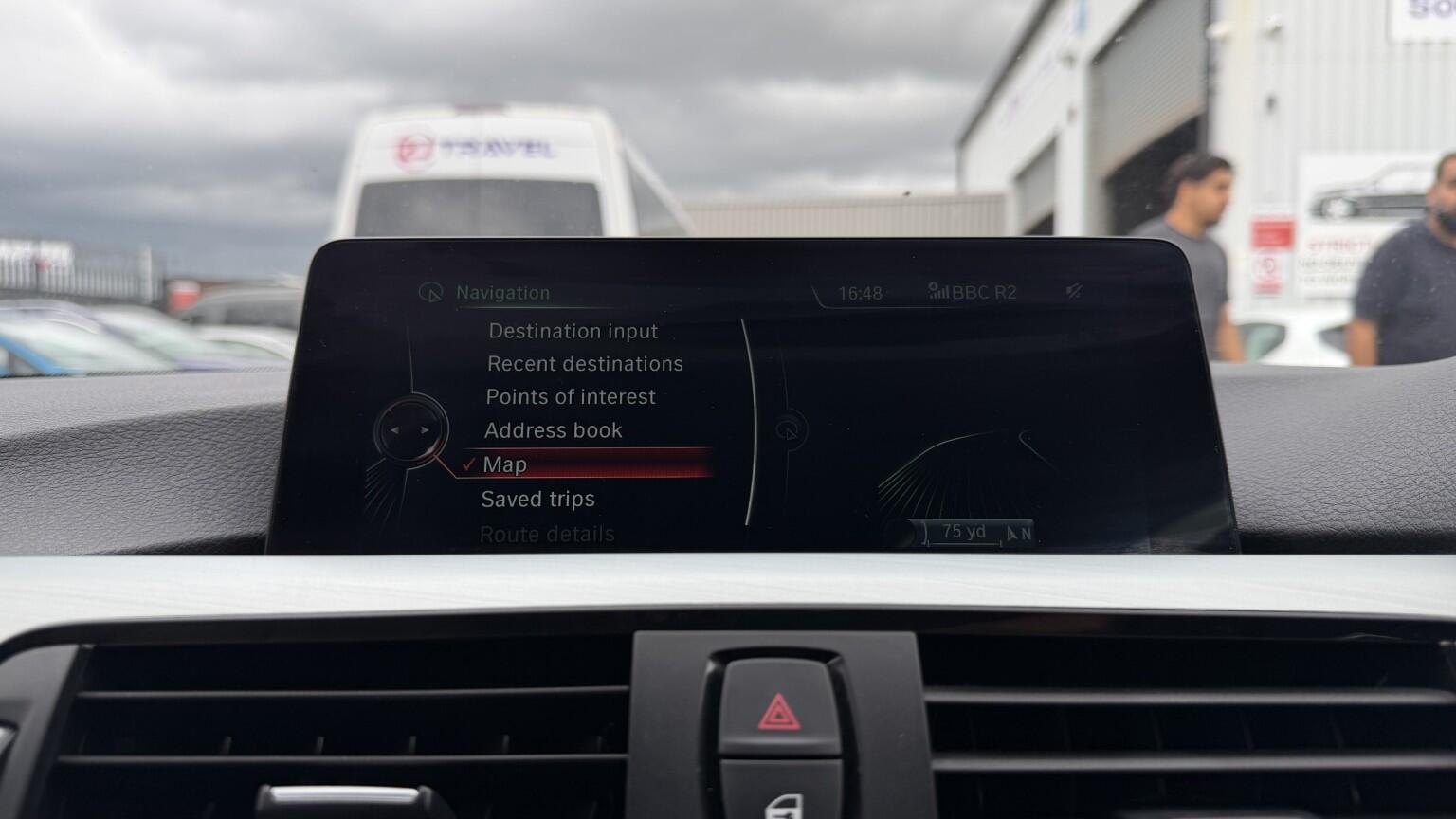 BMW 4 Series view 32