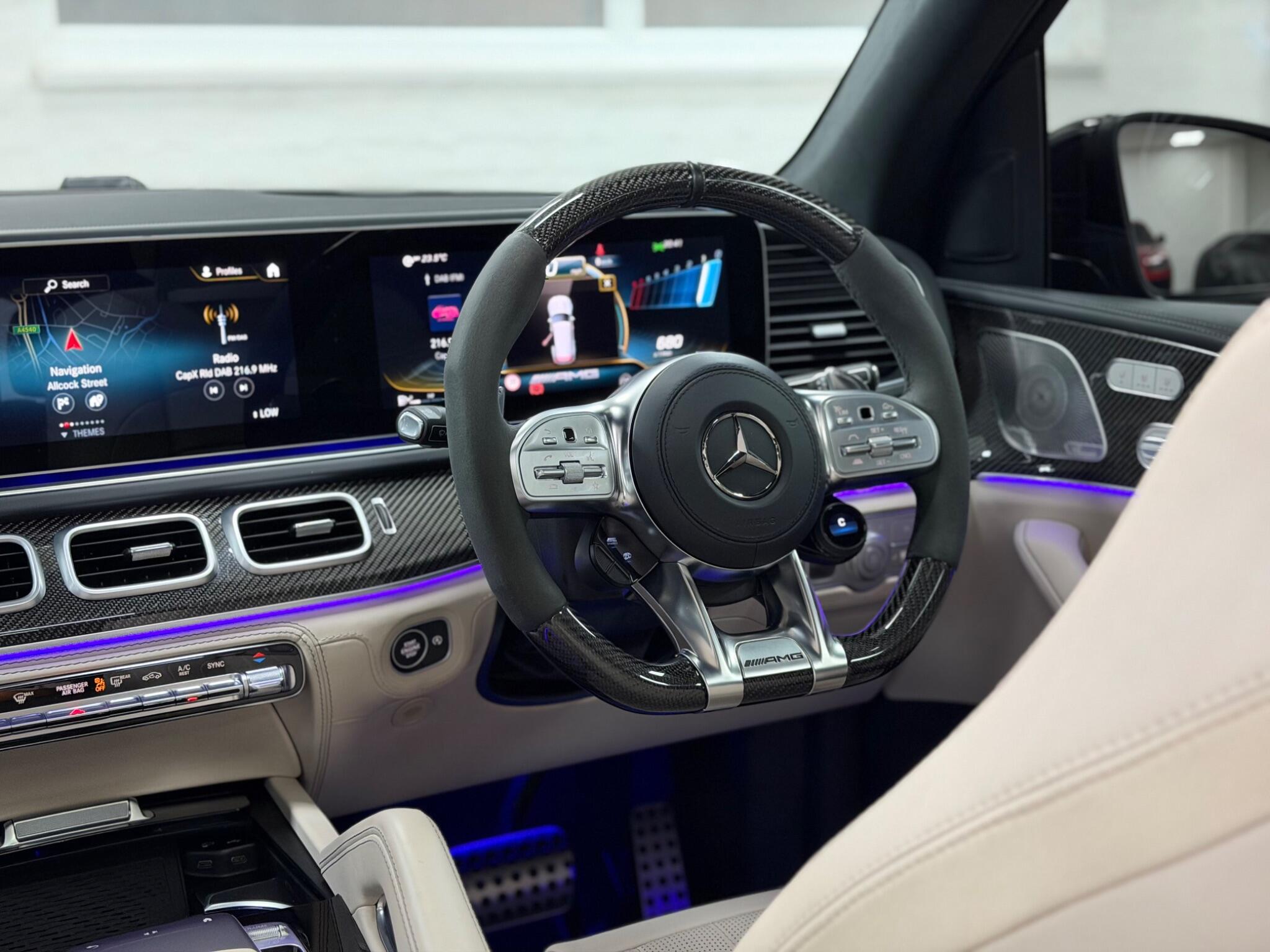 Mercedes-Benz GLS view 26