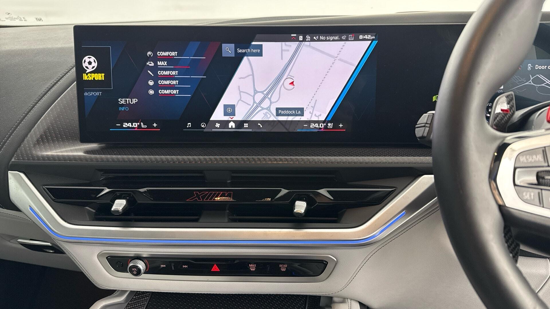 BMW XM view 8