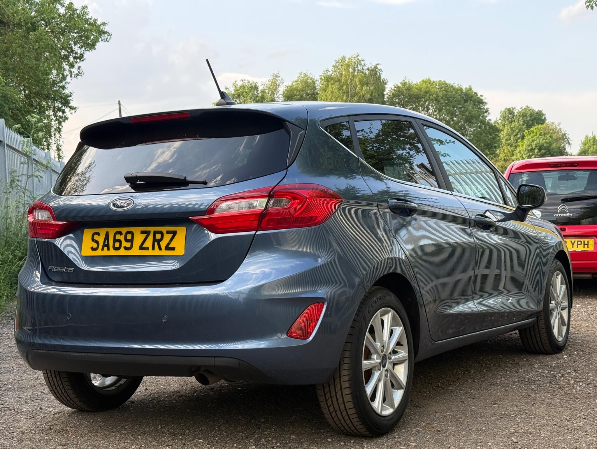 2019 Ford Fiesta image 17