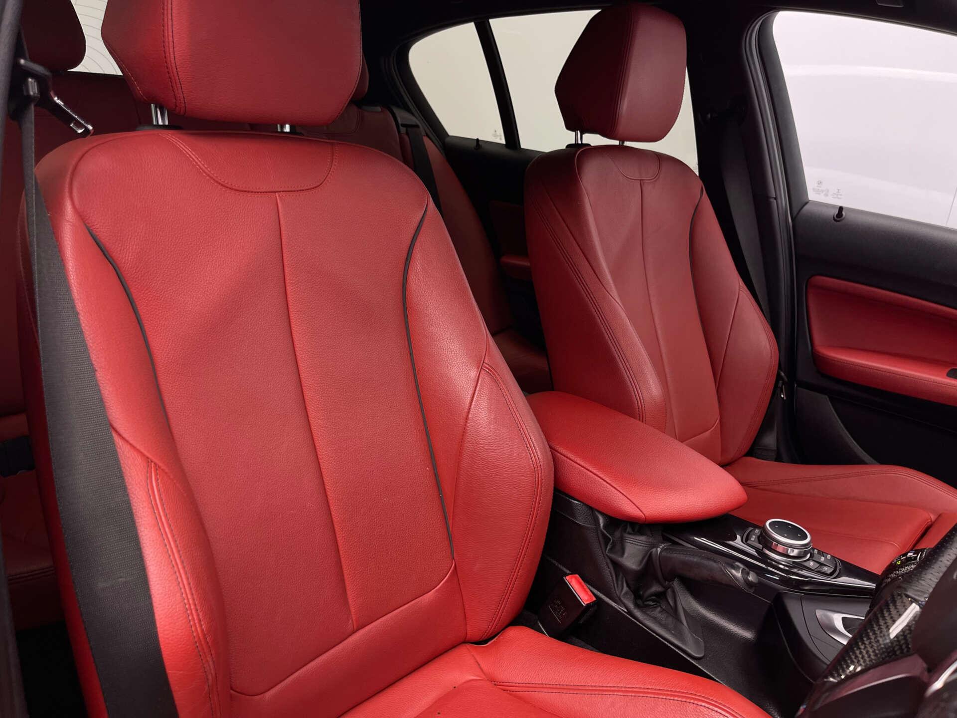 BMW 1 Series view 15