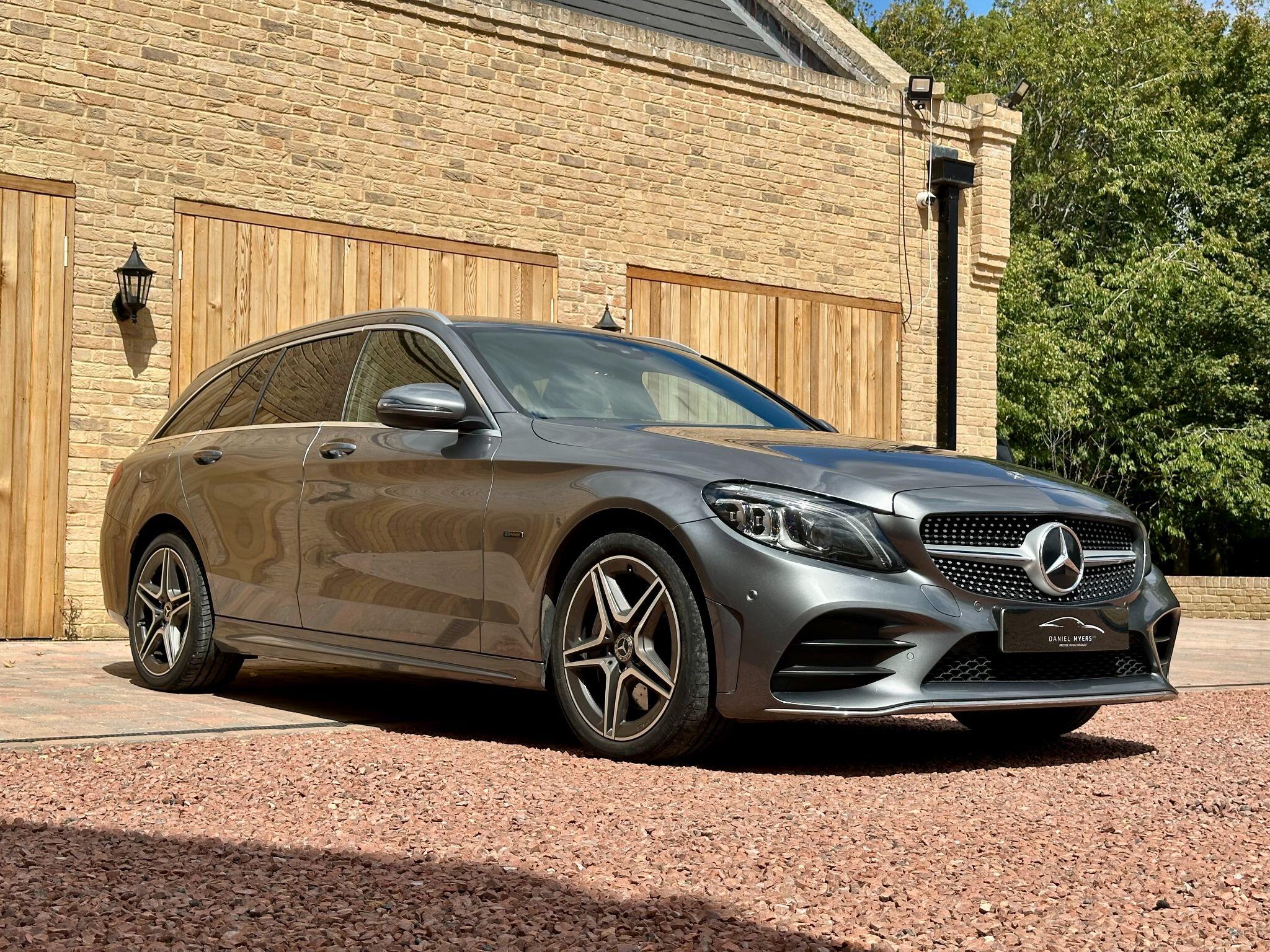 Mercedes-Benz C Class view 29