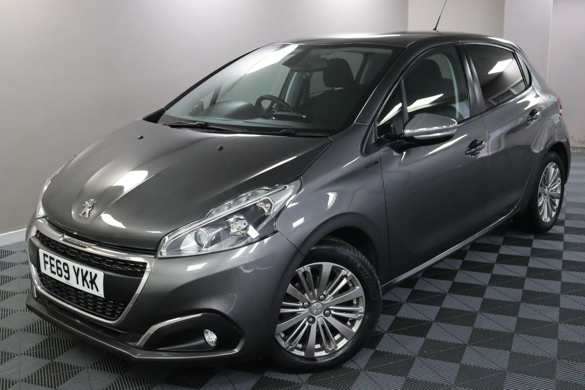 Peugeot 208 view 20