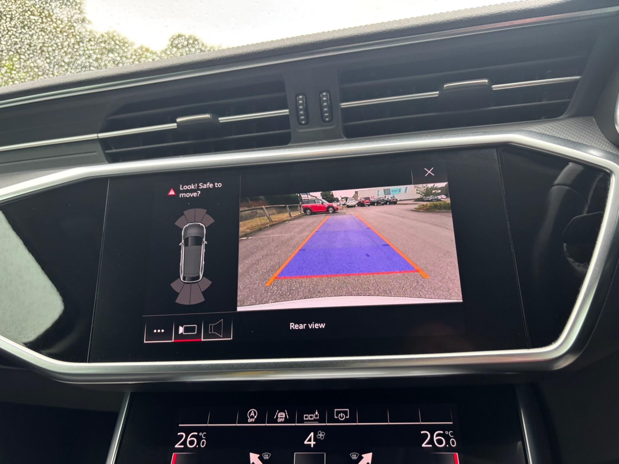Audi A6 Avant view 34