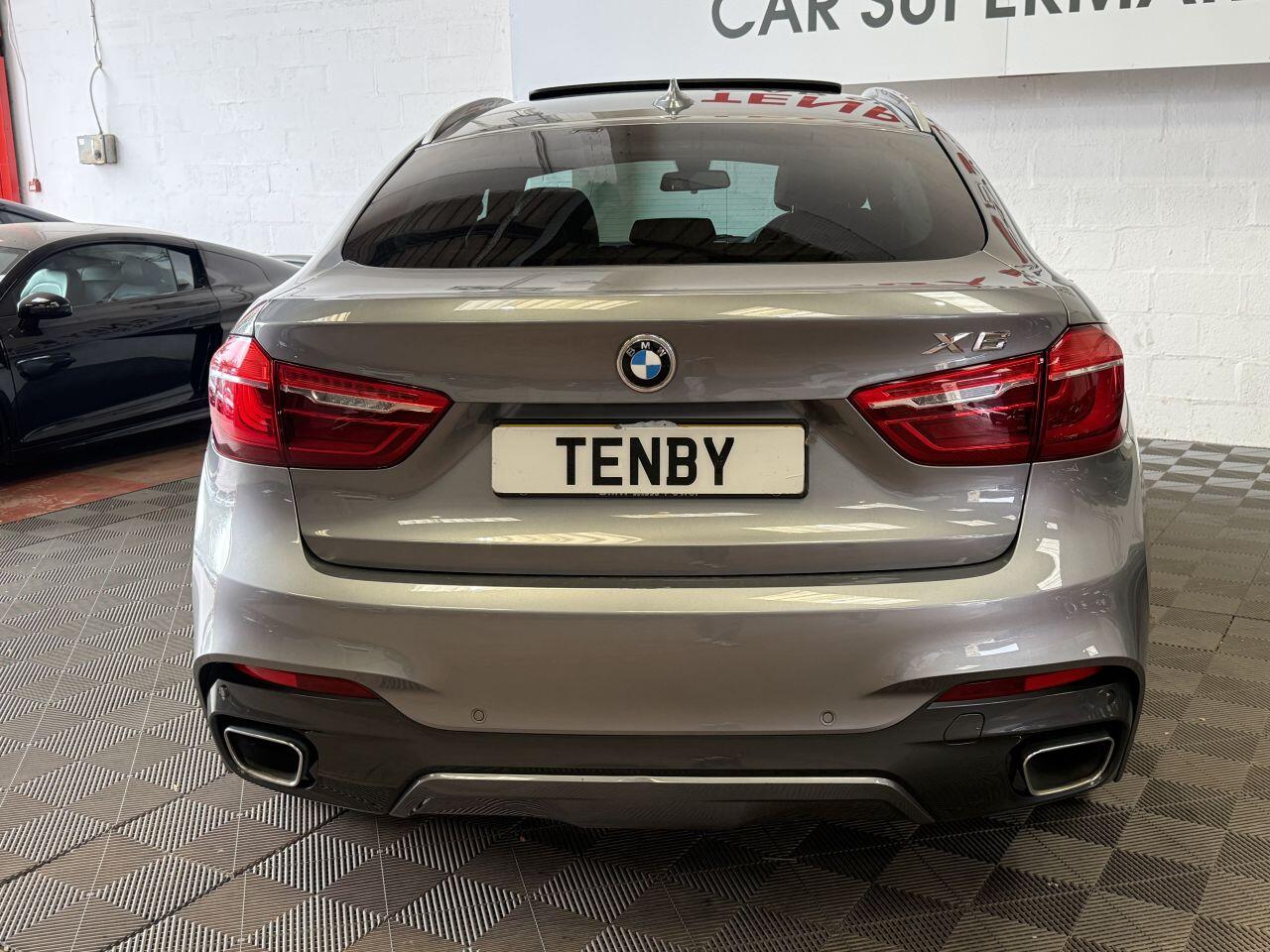 BMW X6 view 8