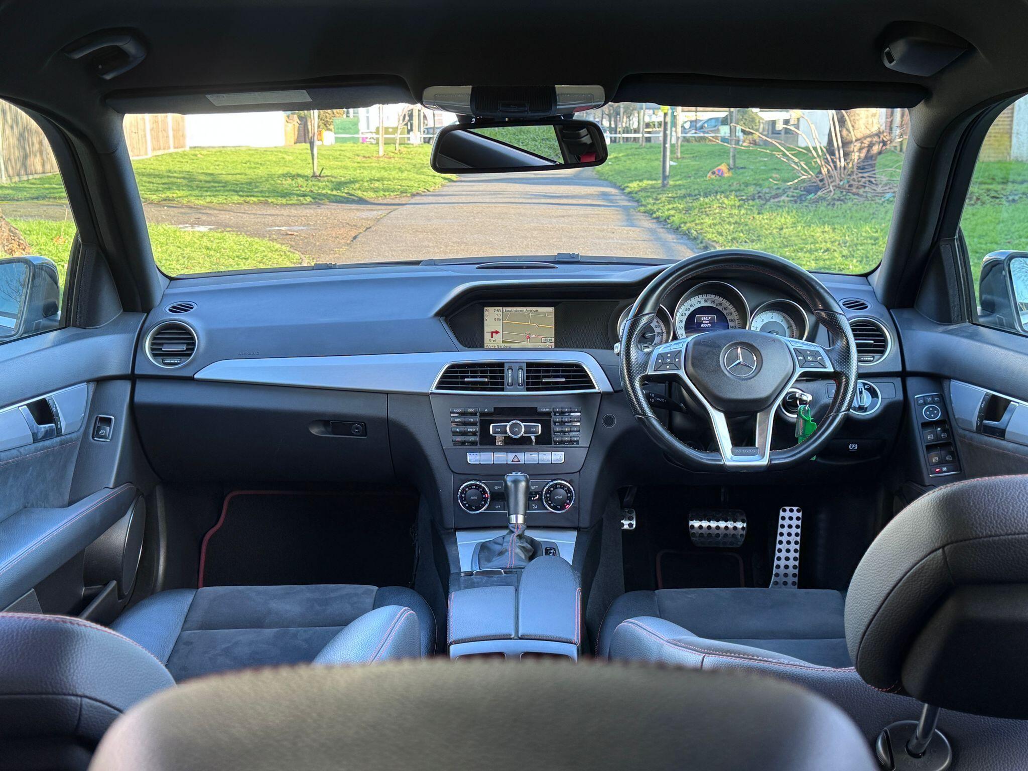 2012 Mercedes-Benz C Class image 22