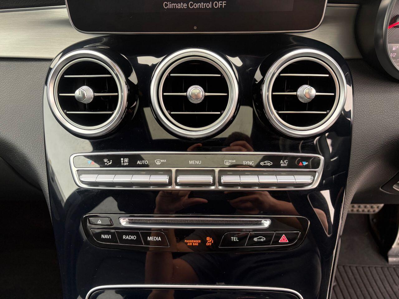 Mercedes-Benz GLC view 30