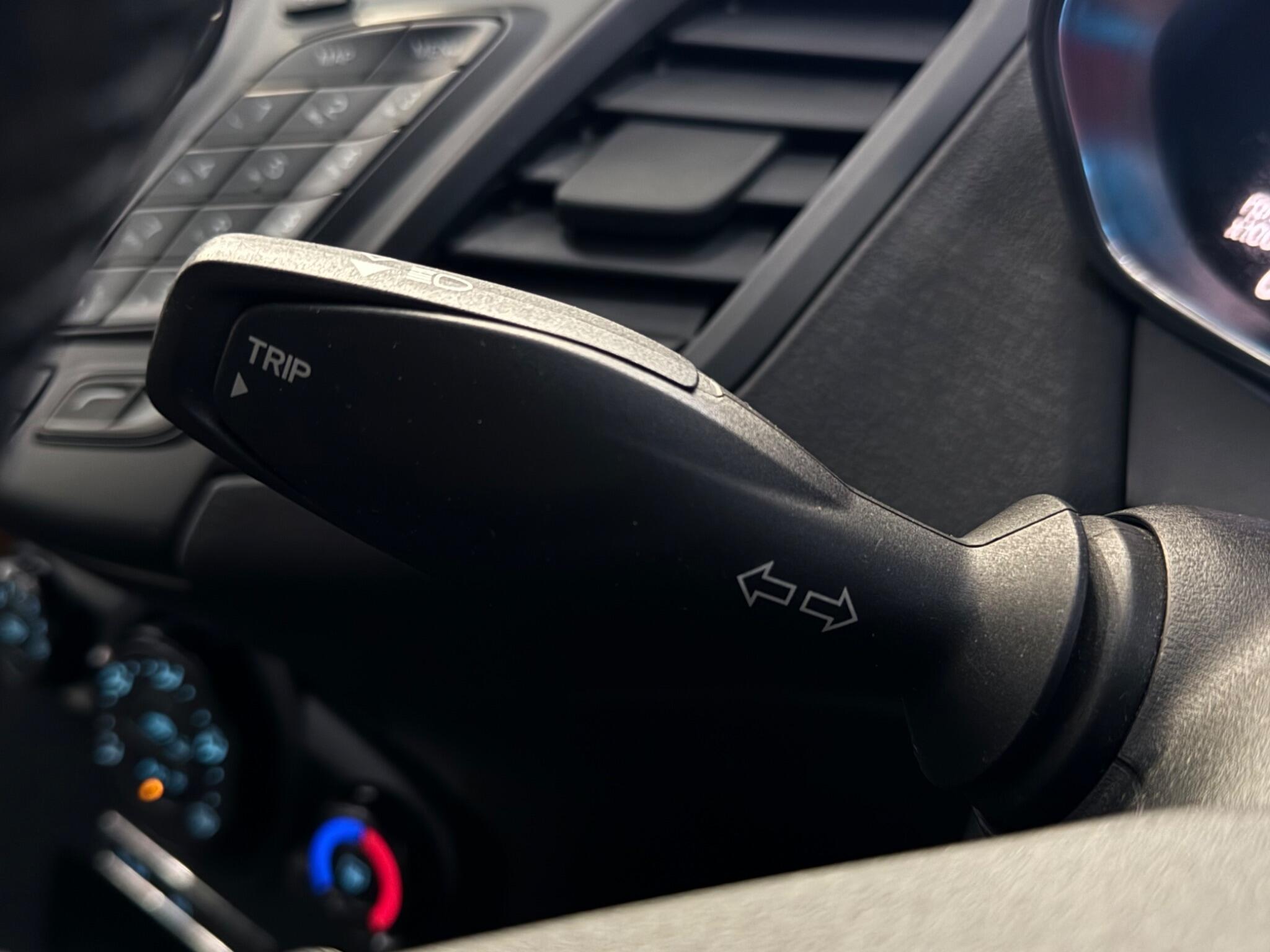 Ford Fiesta view 14