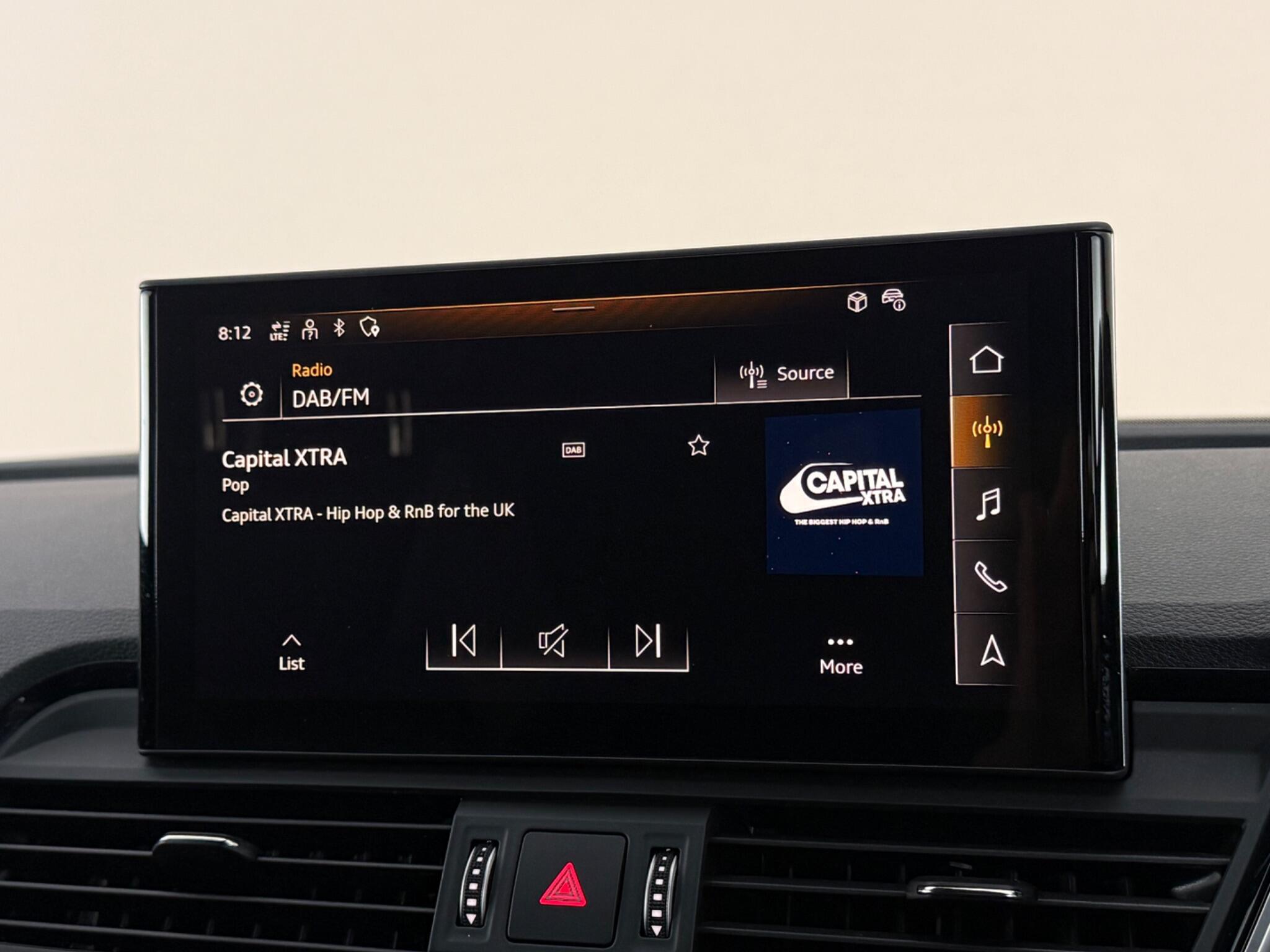 Audi Q5 view 20