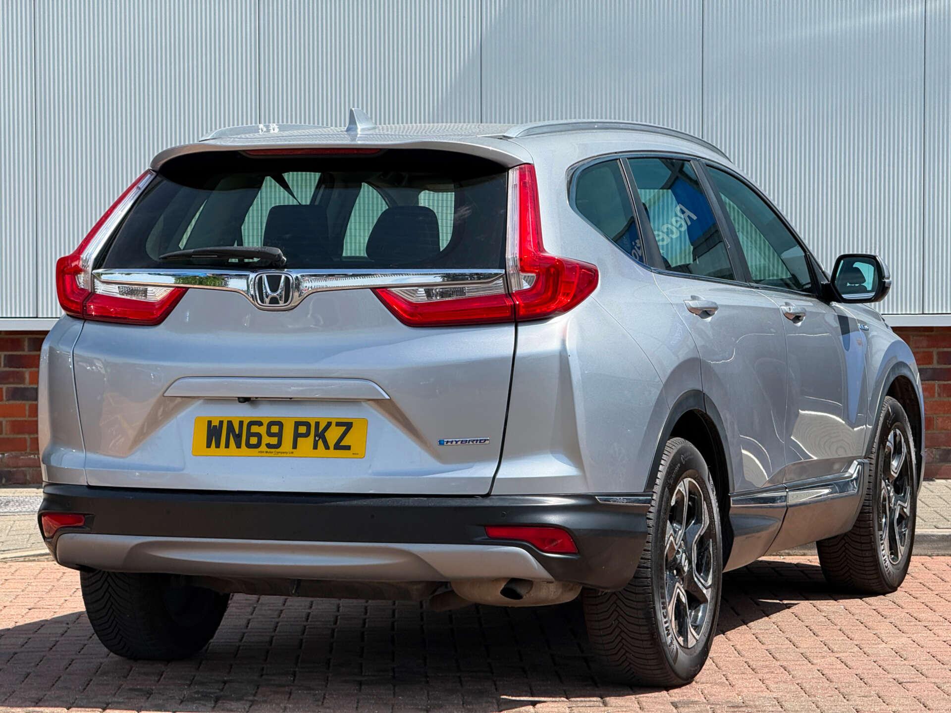 Honda CR-V view 11