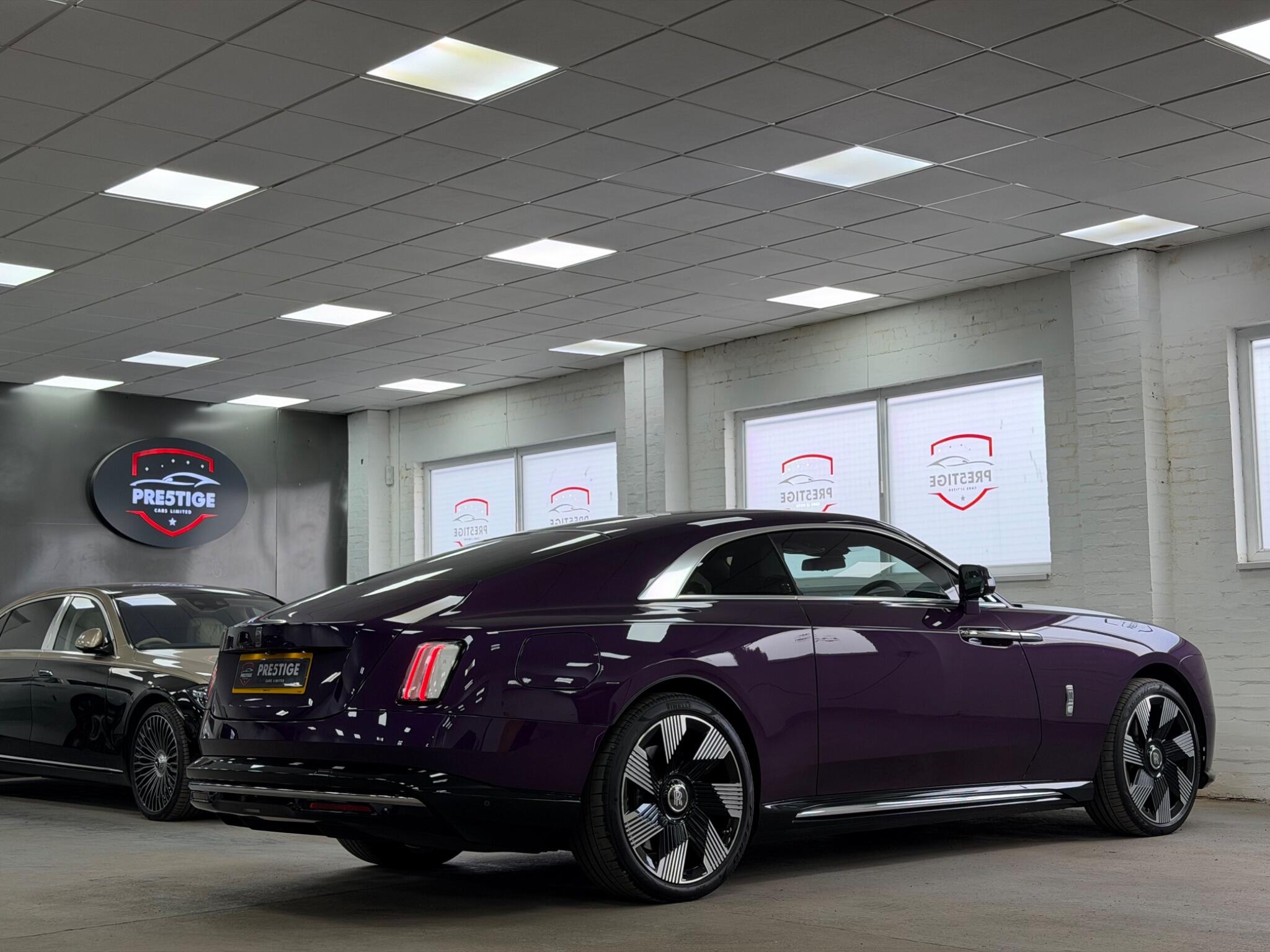 Rolls-Royce Spectre view 3