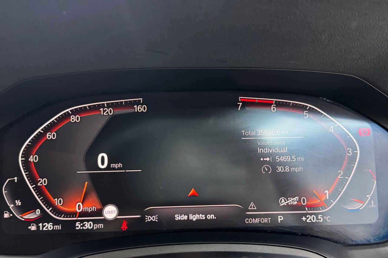 BMW 3 Series view 21