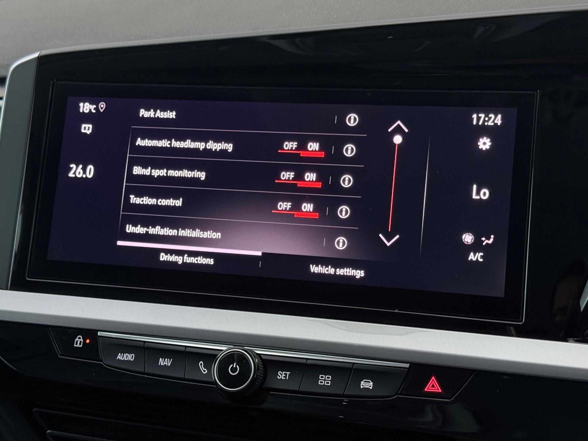 Vauxhall Grandland view 28