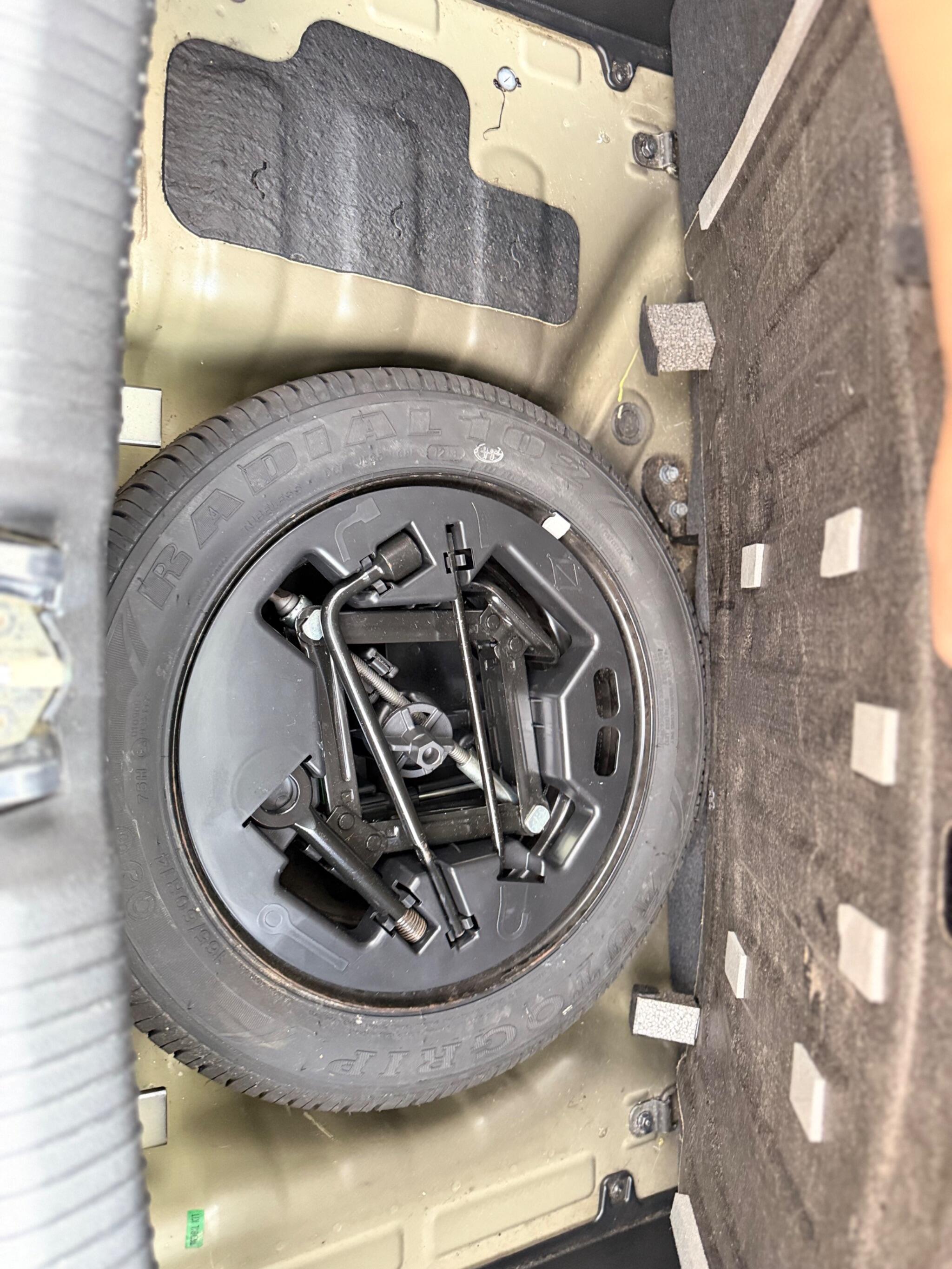 Kia Picanto view 18