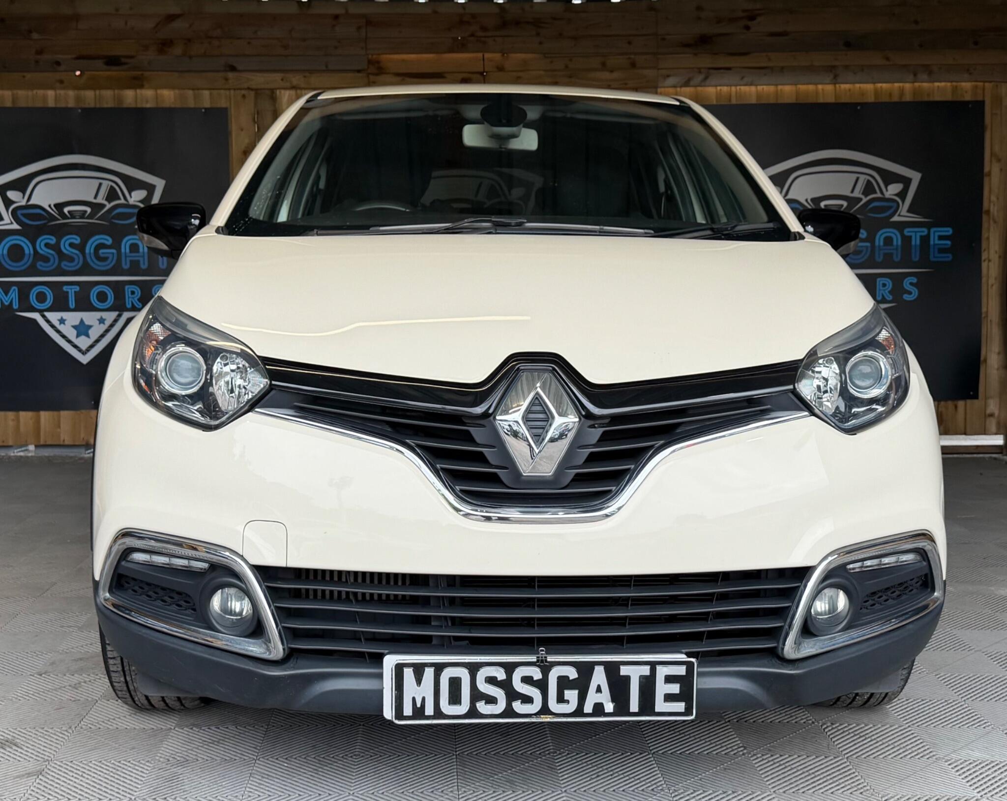 Renault Captur view 4