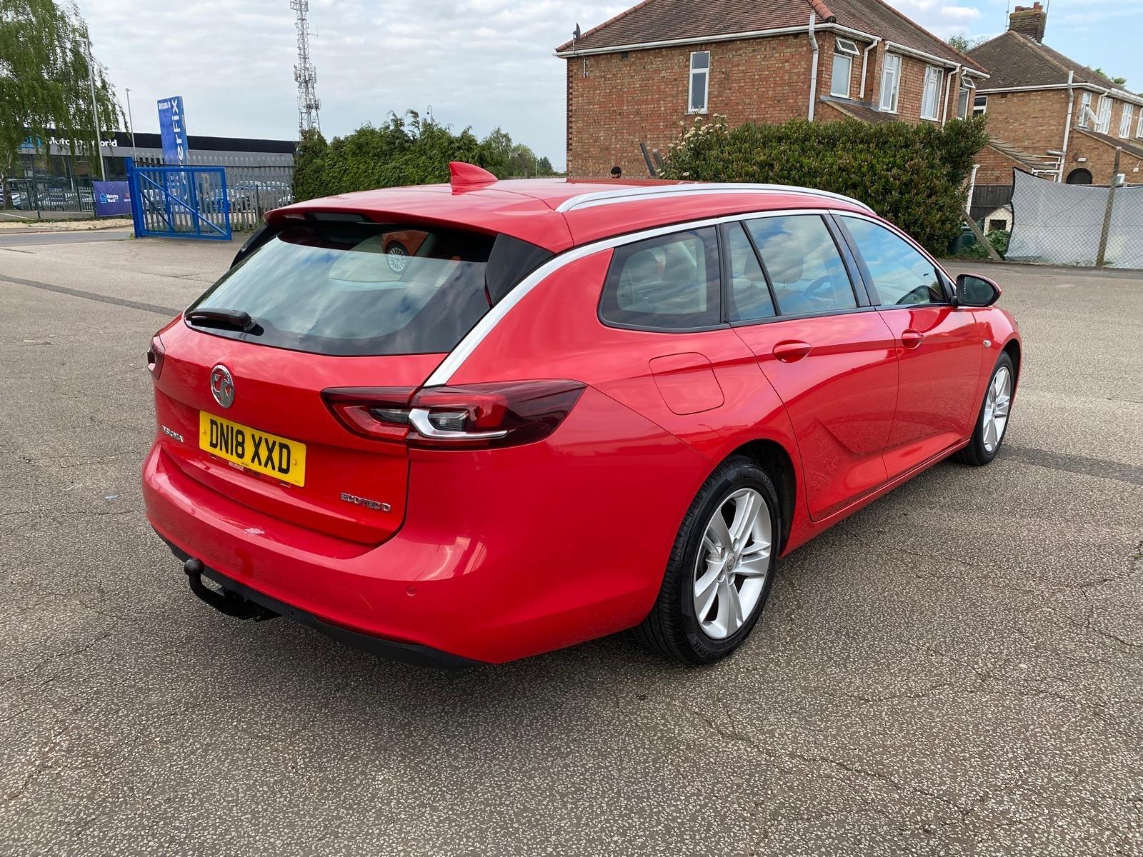 Vauxhall Insignia view 7
