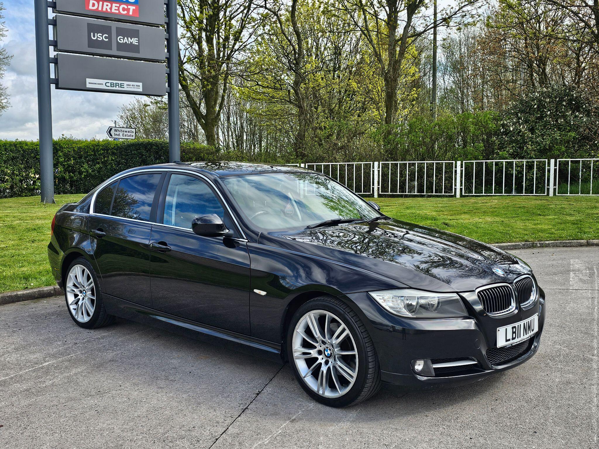 2011 BMW 3 Series 2.0TD 320d Exclusive Edition Saloon 4d auto