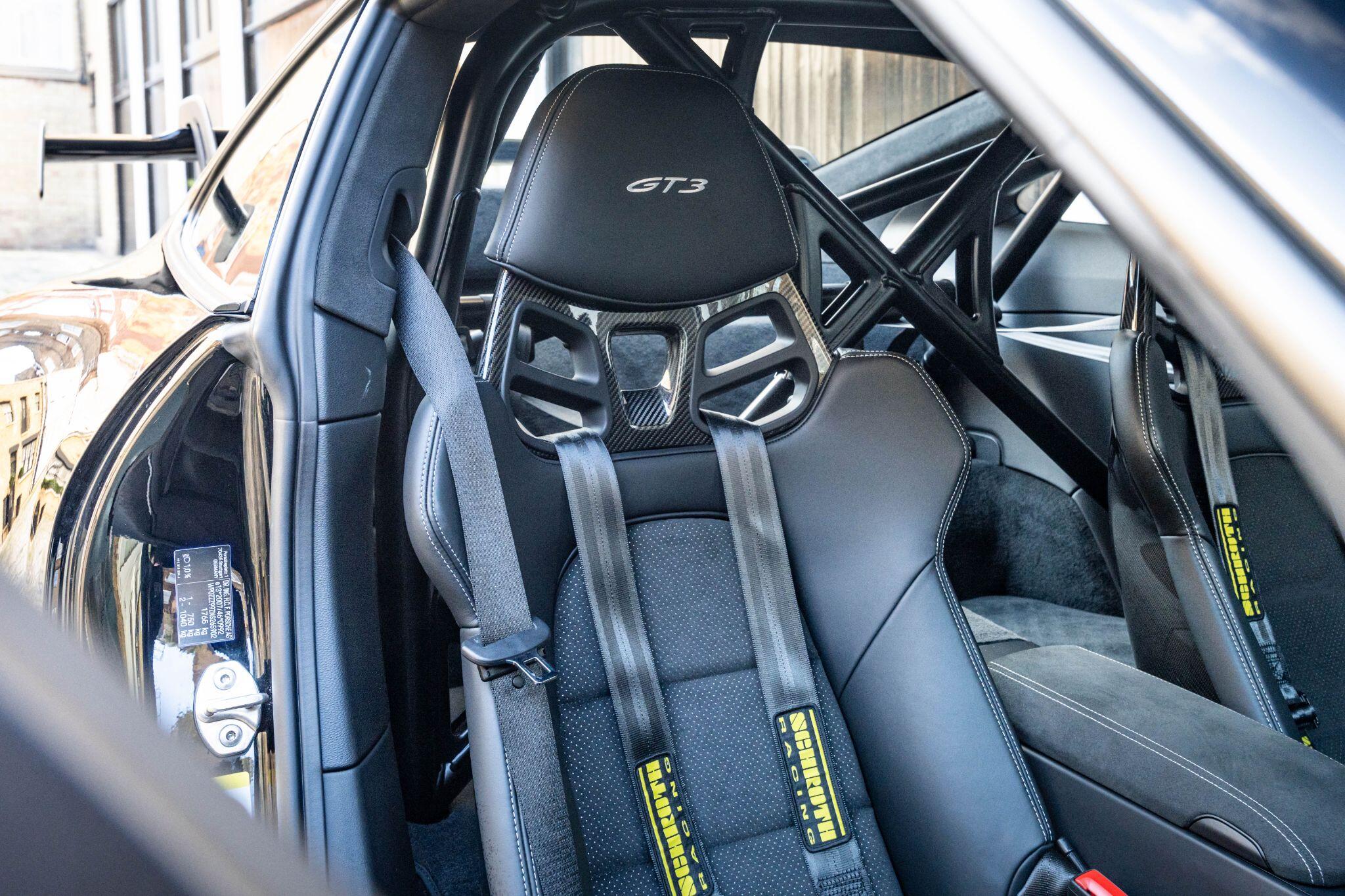 Porsche 911 view 59