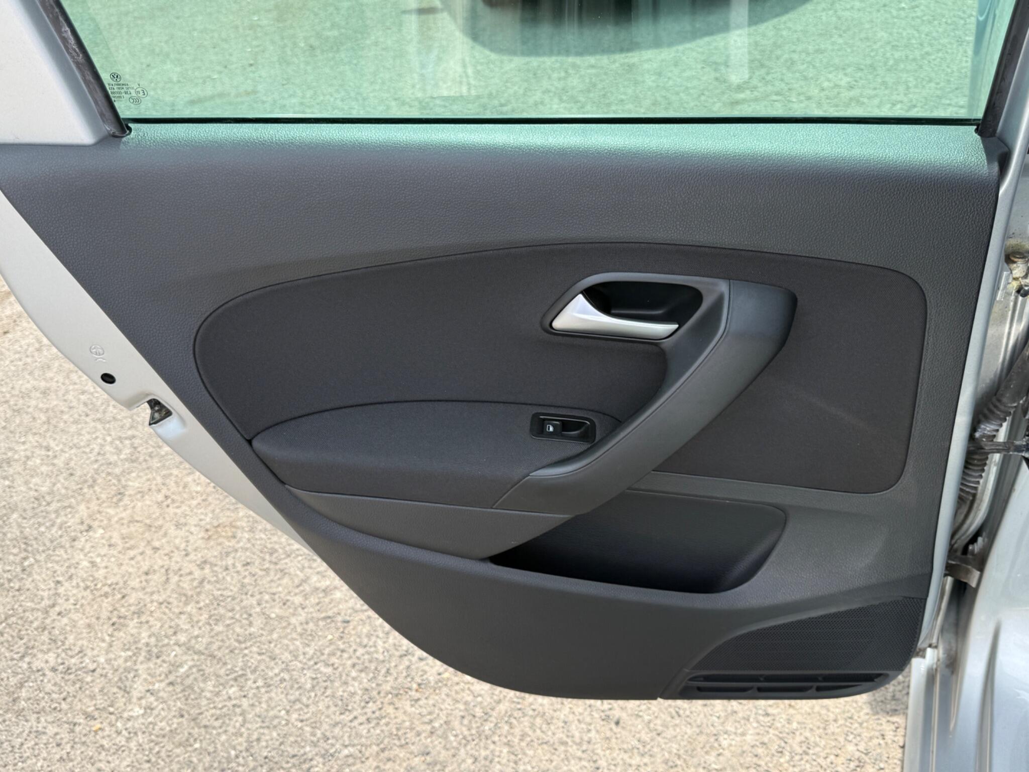 Volkswagen Polo - Image 53