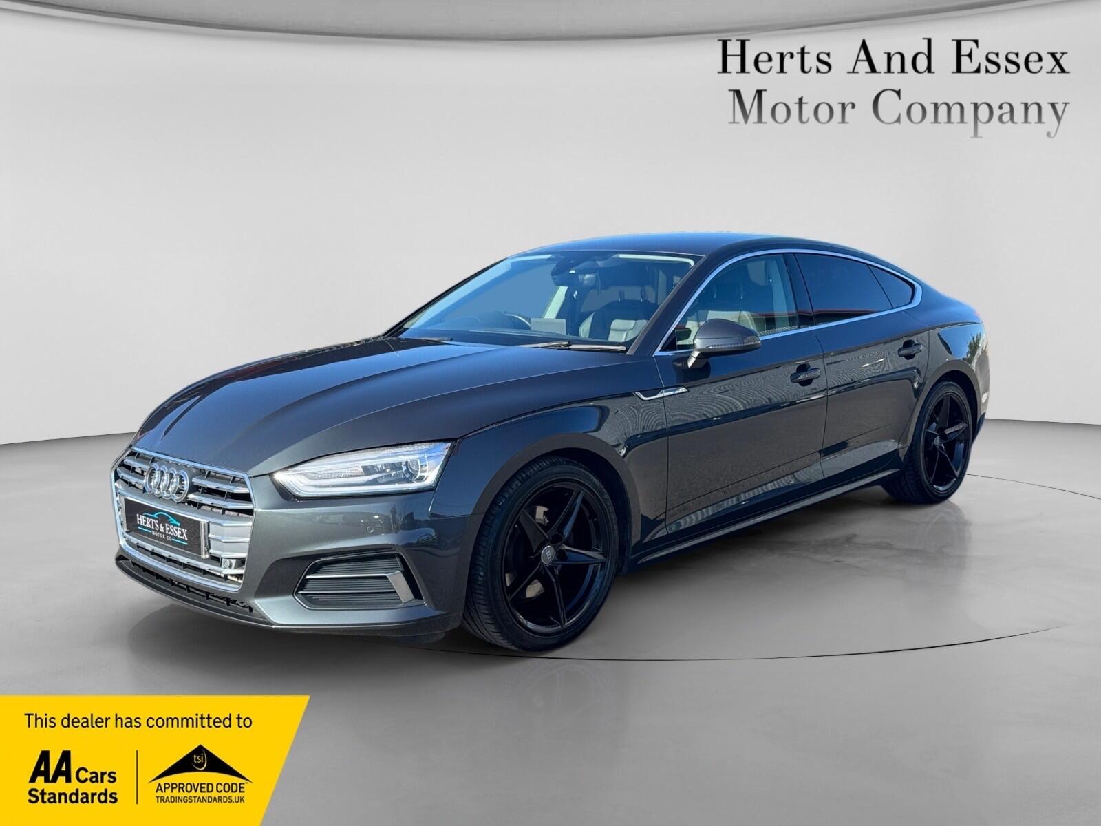 Audi A5 view 3