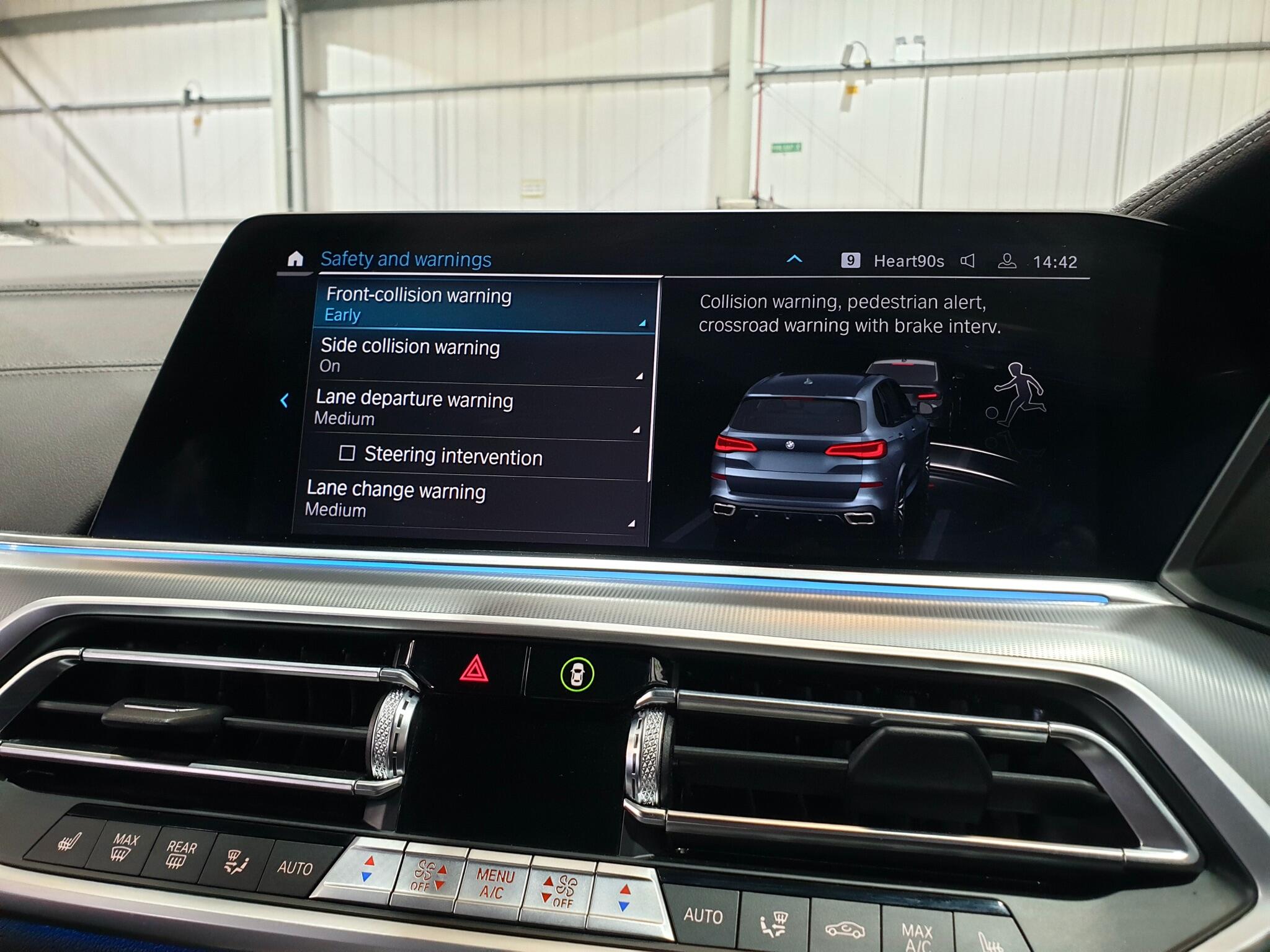 BMW X5 view 77