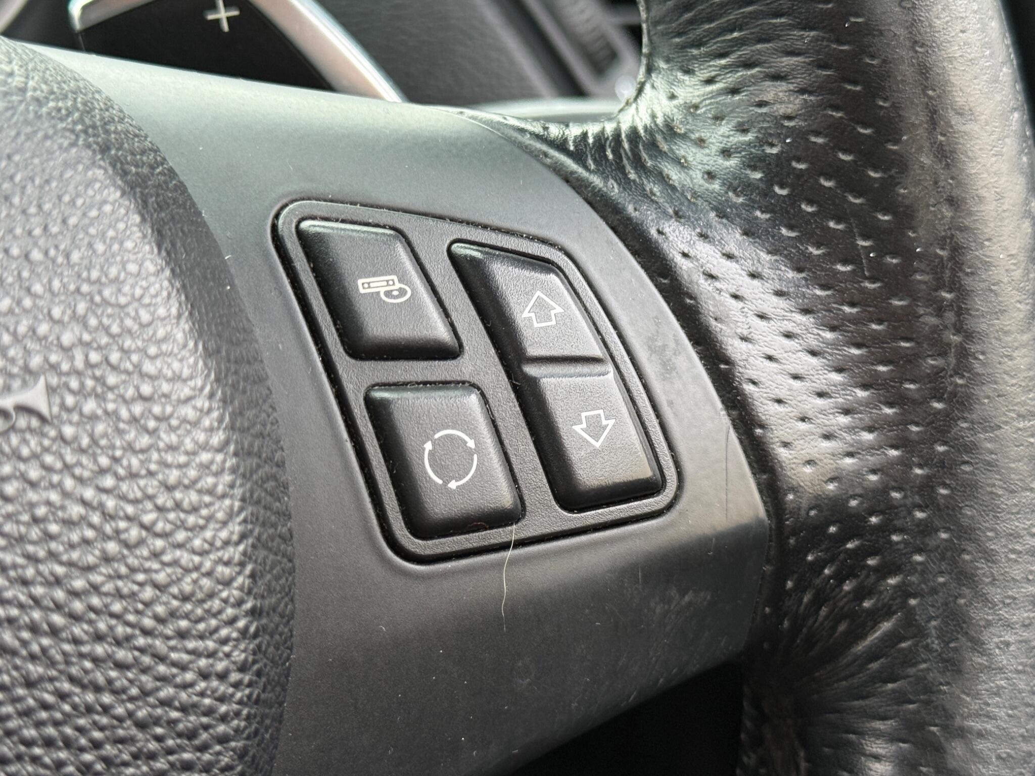 BMW X1 - Image 79