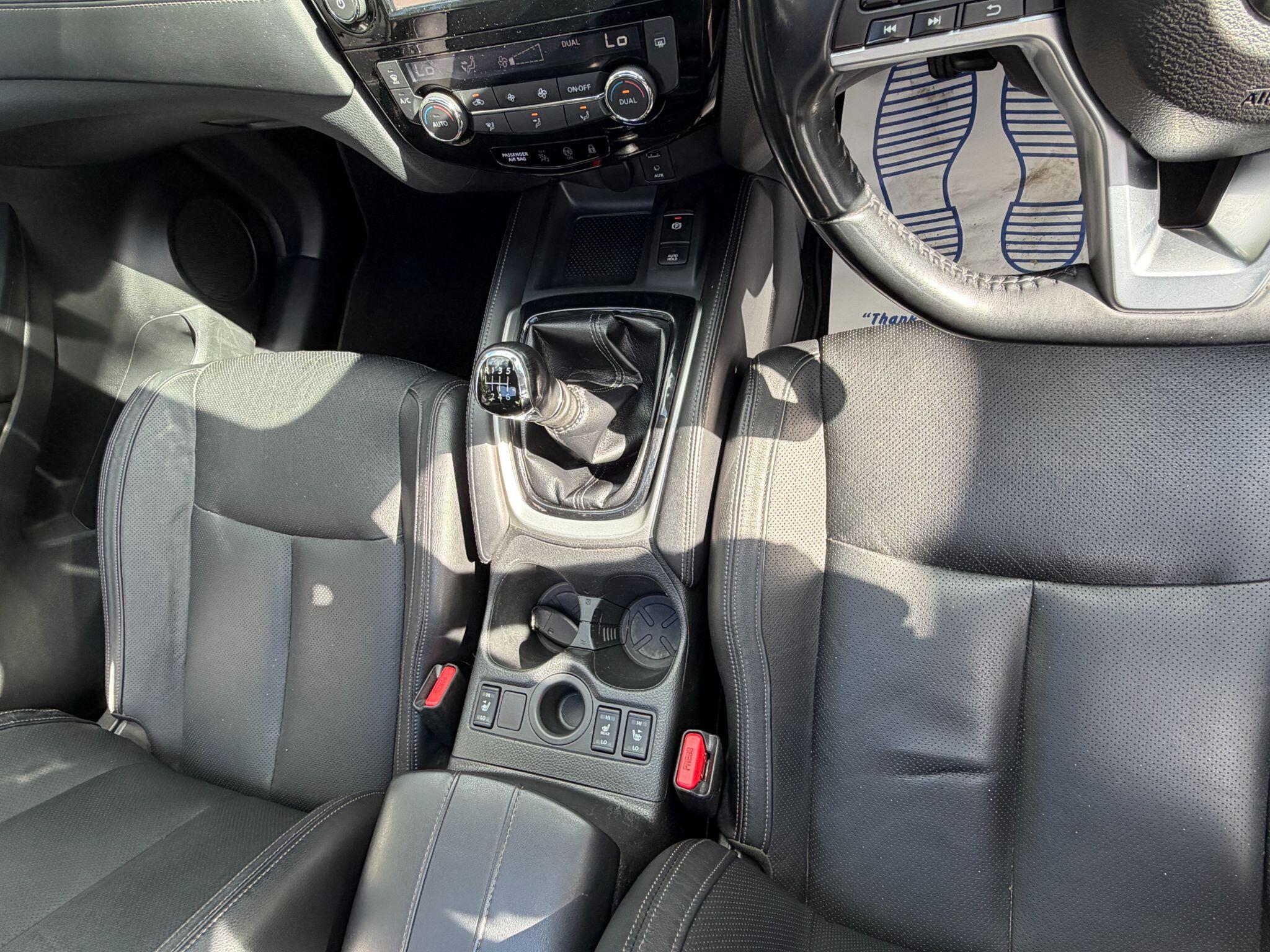 Nissan X-Trail view 15